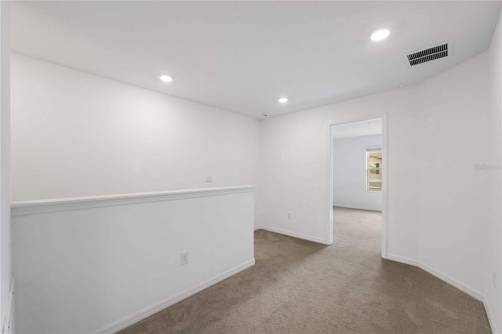 TOWNES/DARLINGTON - Residential