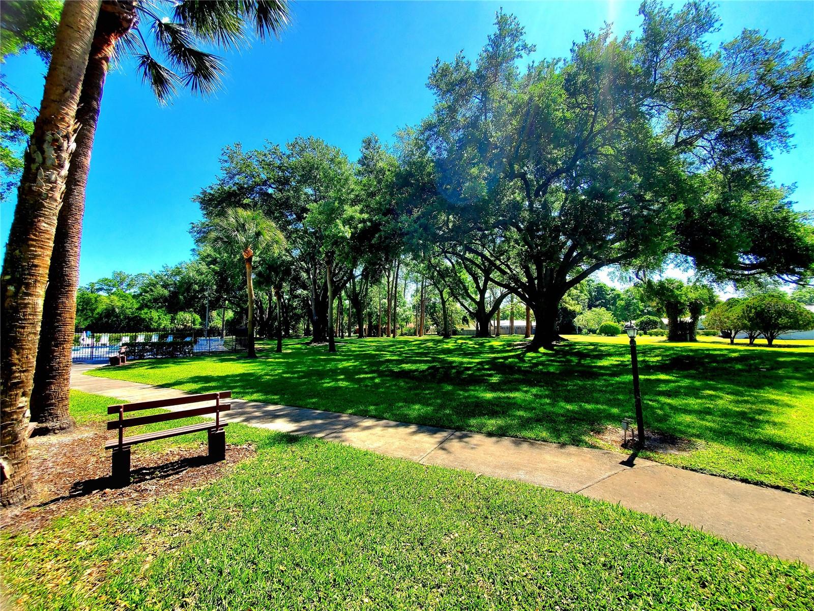 ANCHORAGE OF TARPON LAKE UNIT ONE THE - Residential