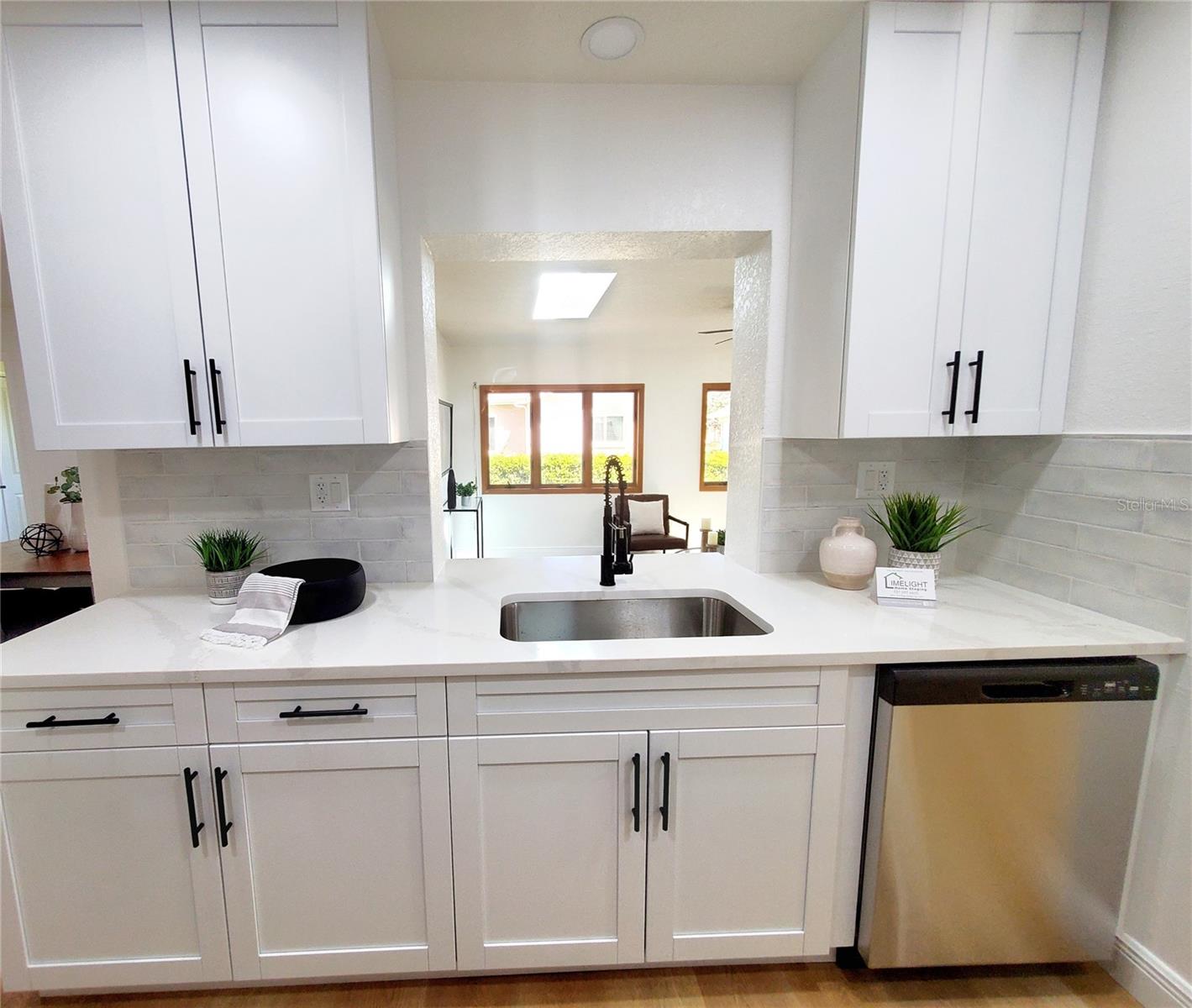 ANCHORAGE OF TARPON LAKE UNIT ONE THE - Residential