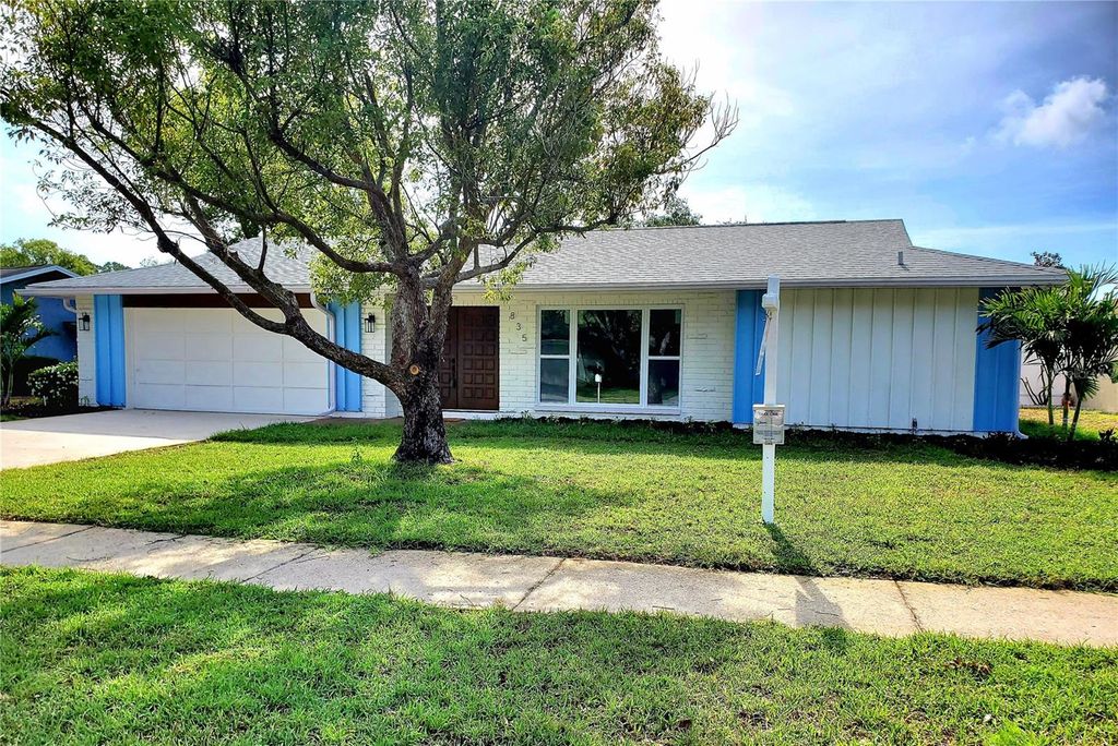 Photo of 835 Anchorage Lane, Palm Harbor, FL 34685 (MLS # TB8492576)