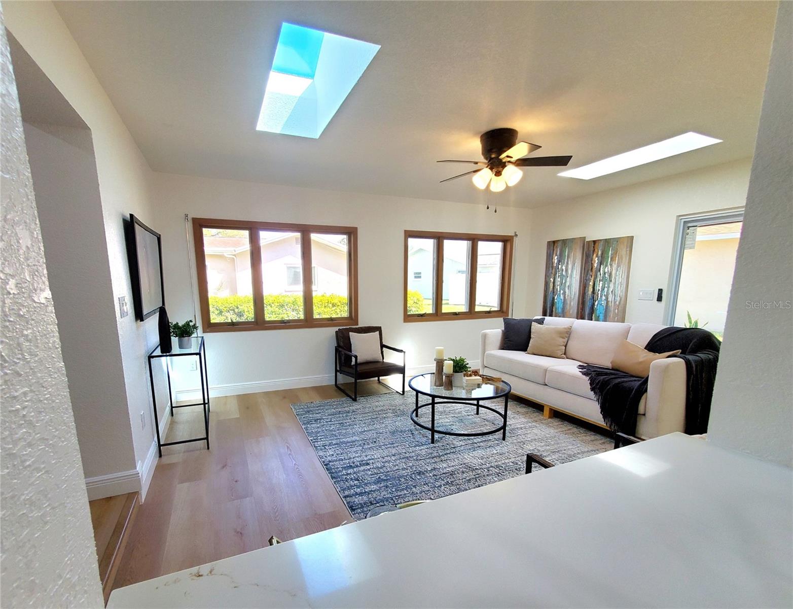 ANCHORAGE OF TARPON LAKE UNIT ONE THE - Residential