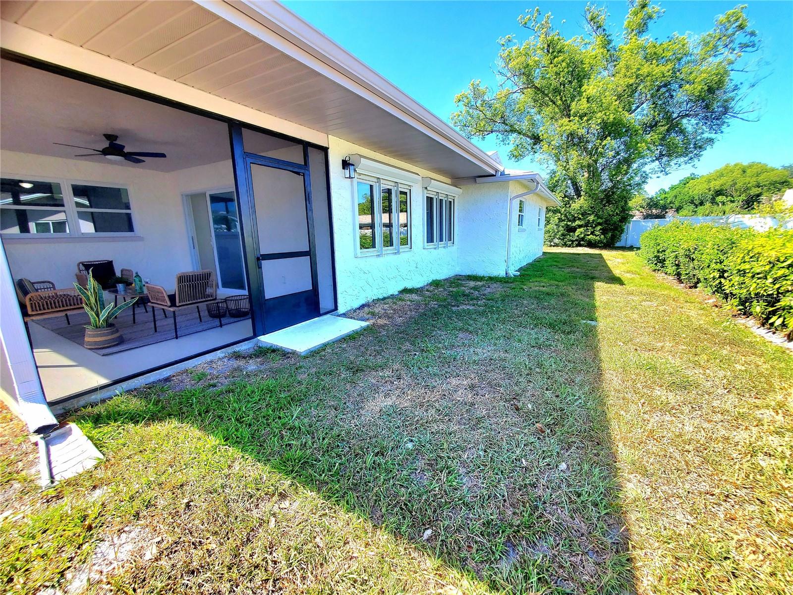 ANCHORAGE OF TARPON LAKE UNIT ONE THE - Residential