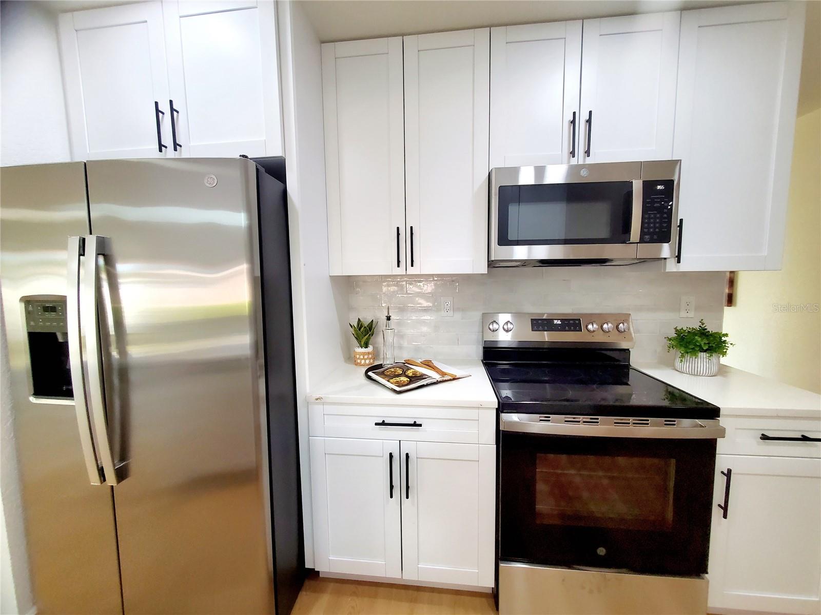 ANCHORAGE OF TARPON LAKE UNIT ONE THE - Residential