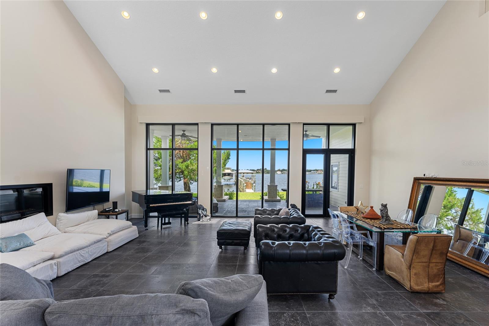 NOT IN A SUBDIVISION - Residential