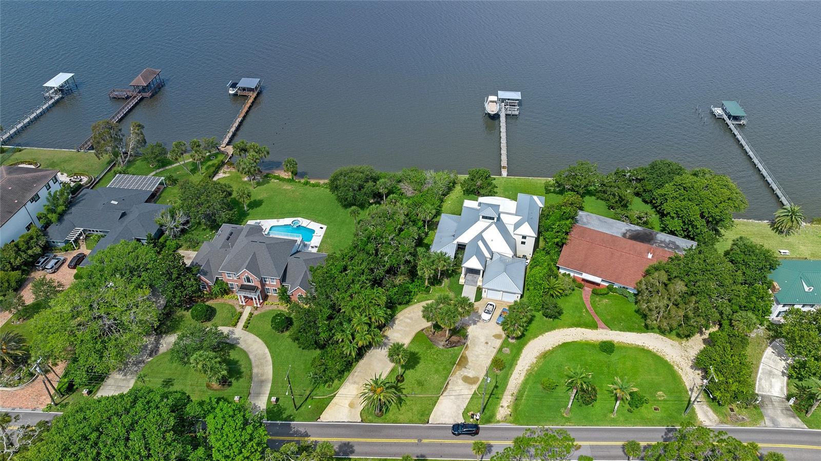 NOT IN A SUBDIVISION - Residential