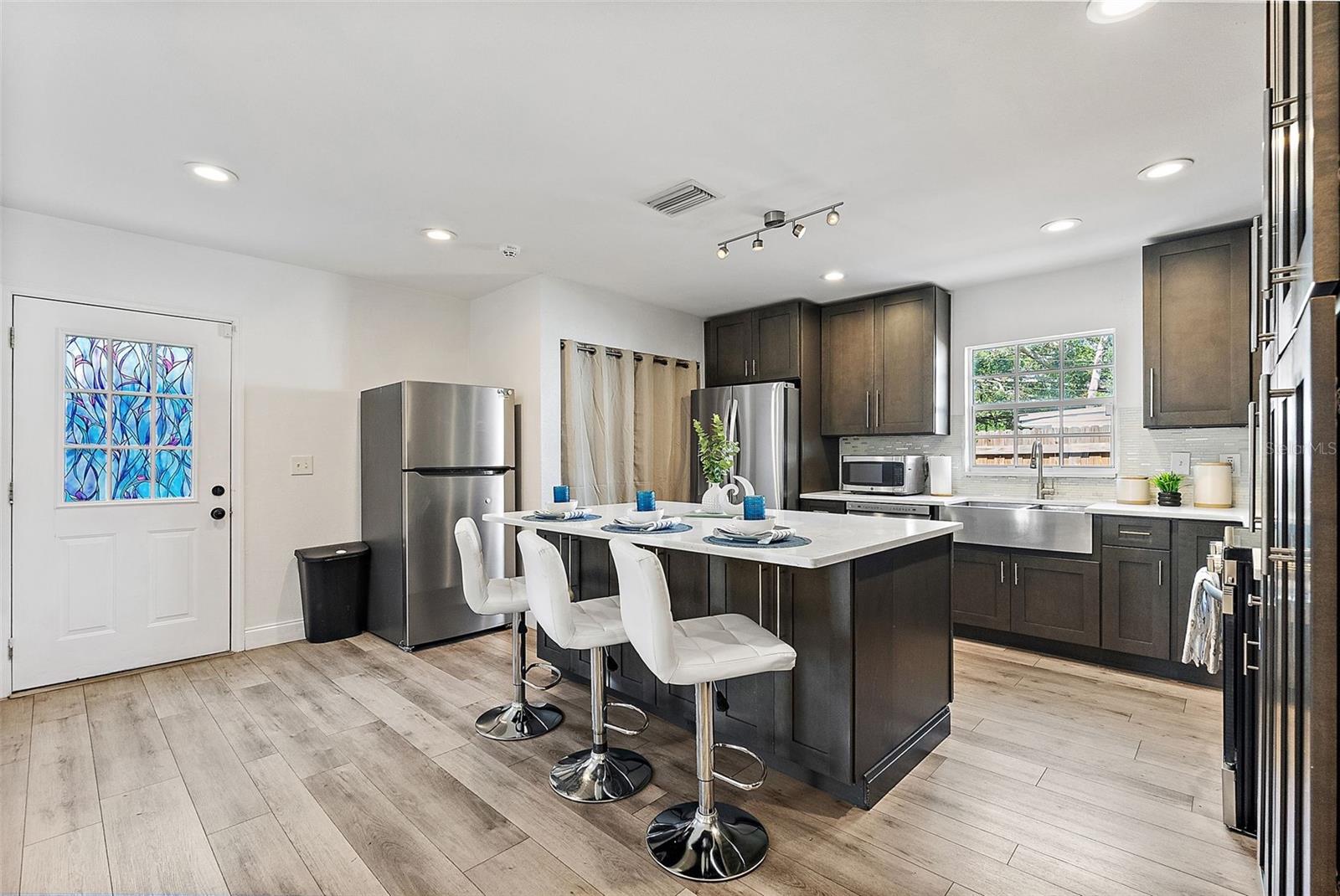 3201 36TH AVENUE N