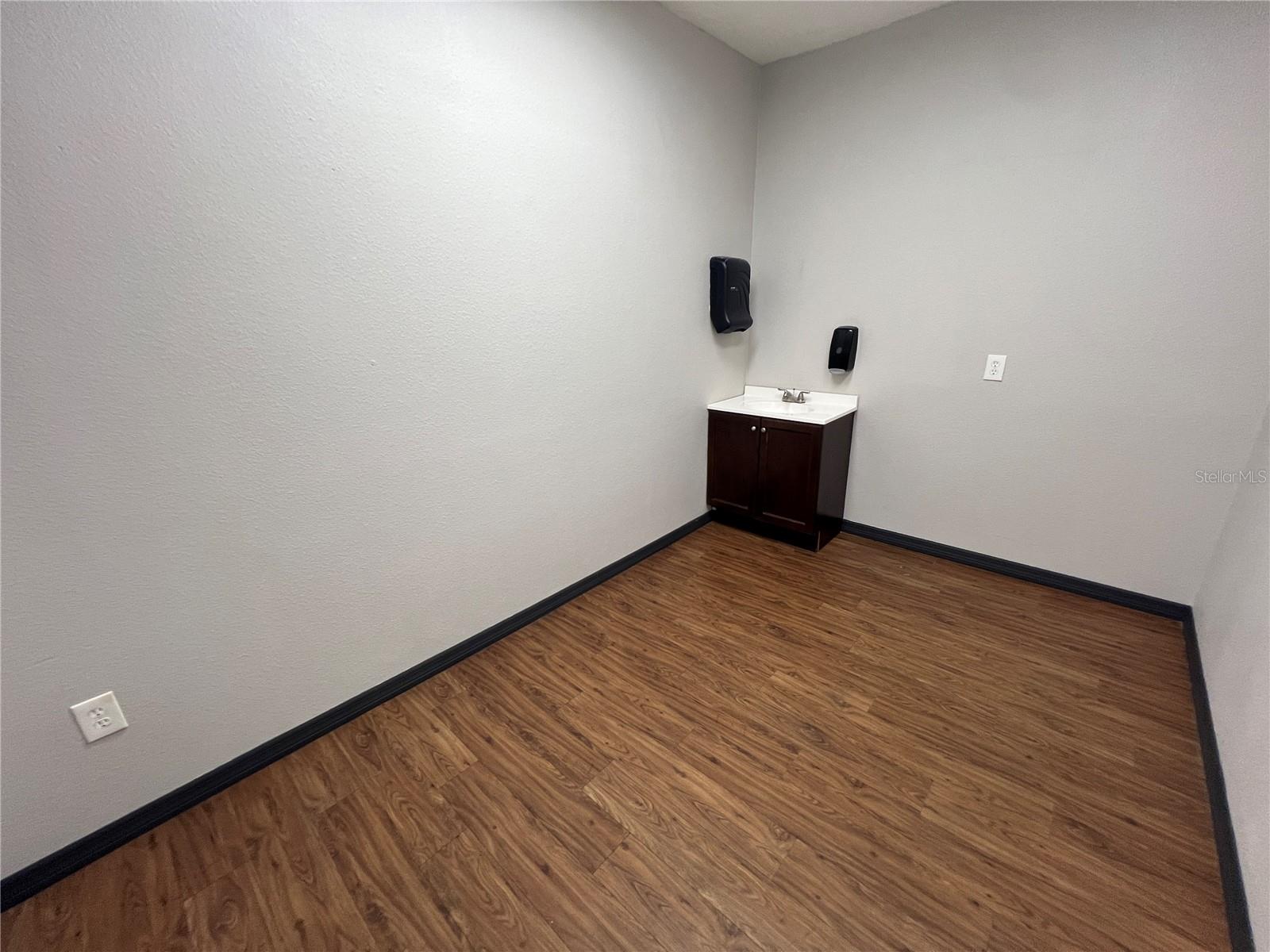 BON AIR REP BLKS 10 & 15 - Commercial Sale