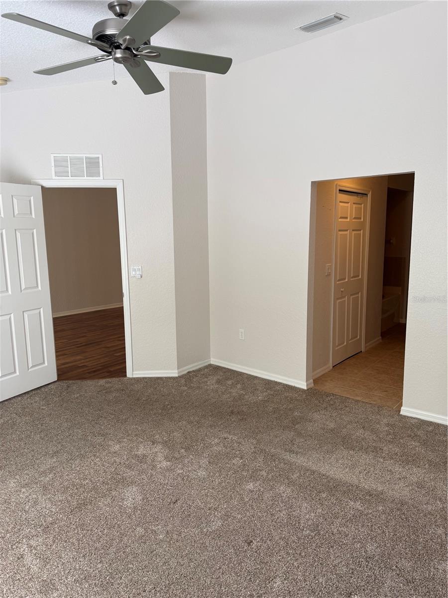 LAKES AT HERON COVE CONDO PH 07 - Residential