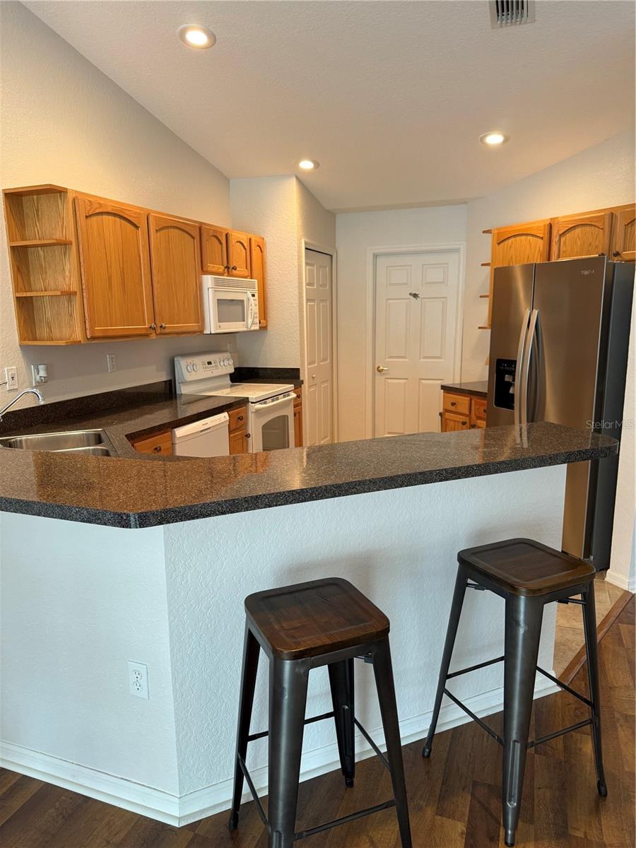 1715 HAMMOCKS AVENUE 1715