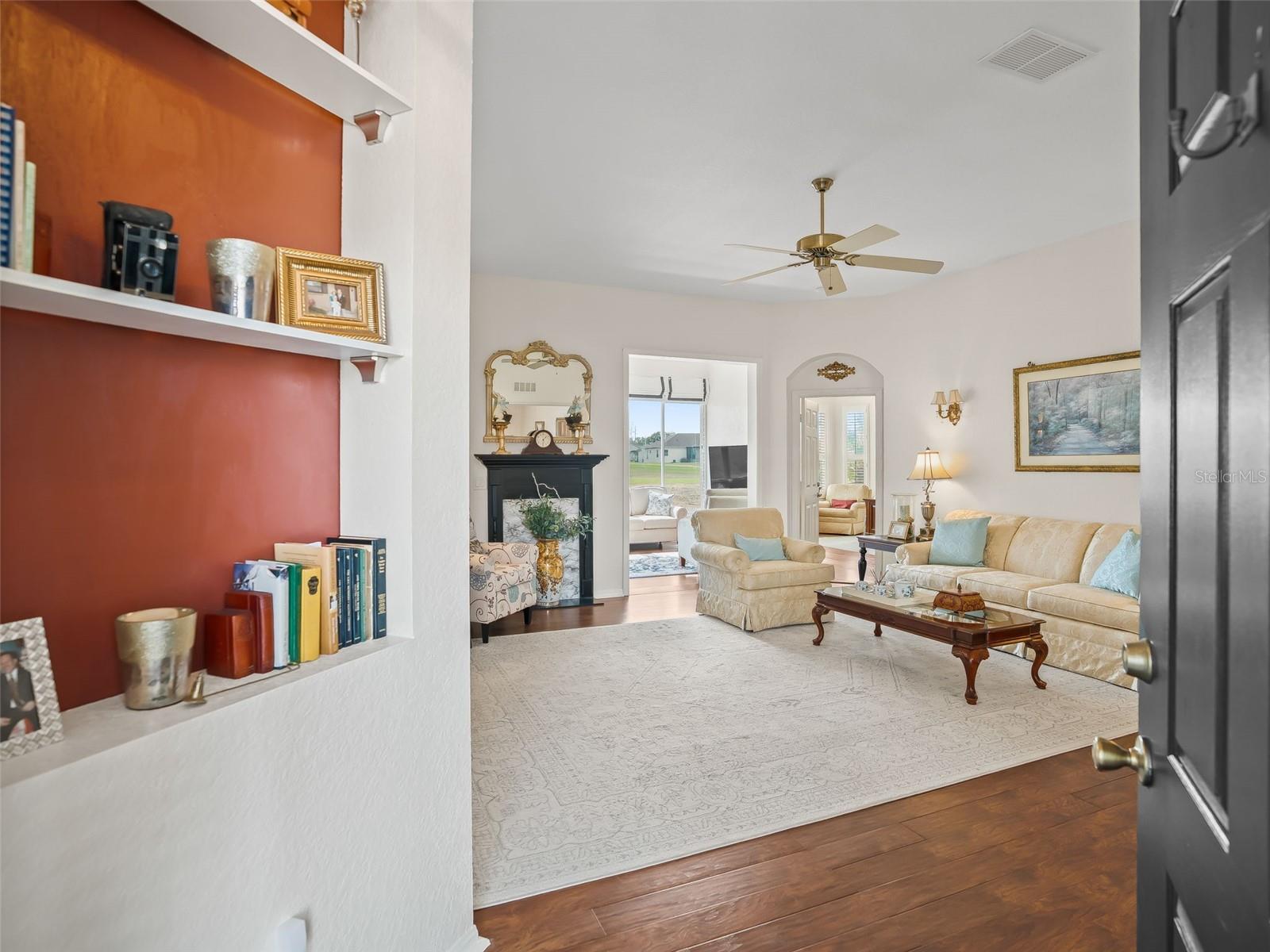 STONECREST - Residential