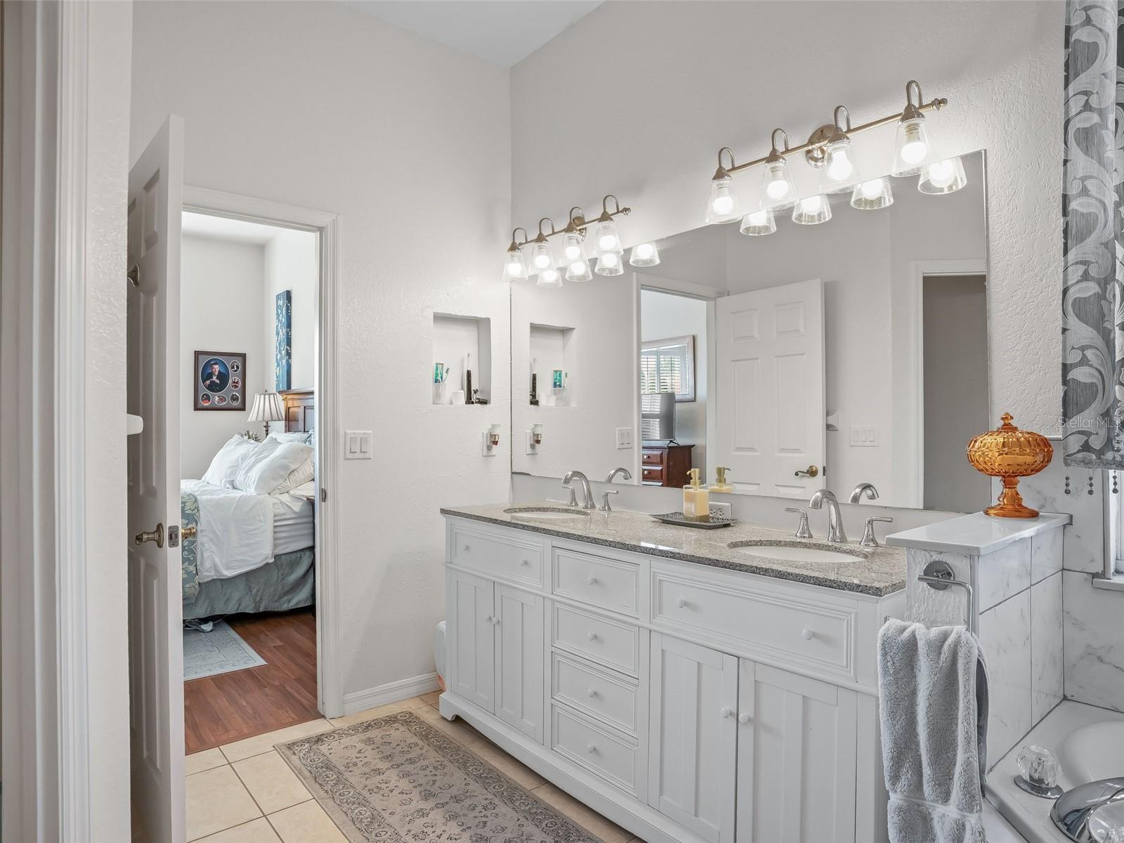 STONECREST - Residential