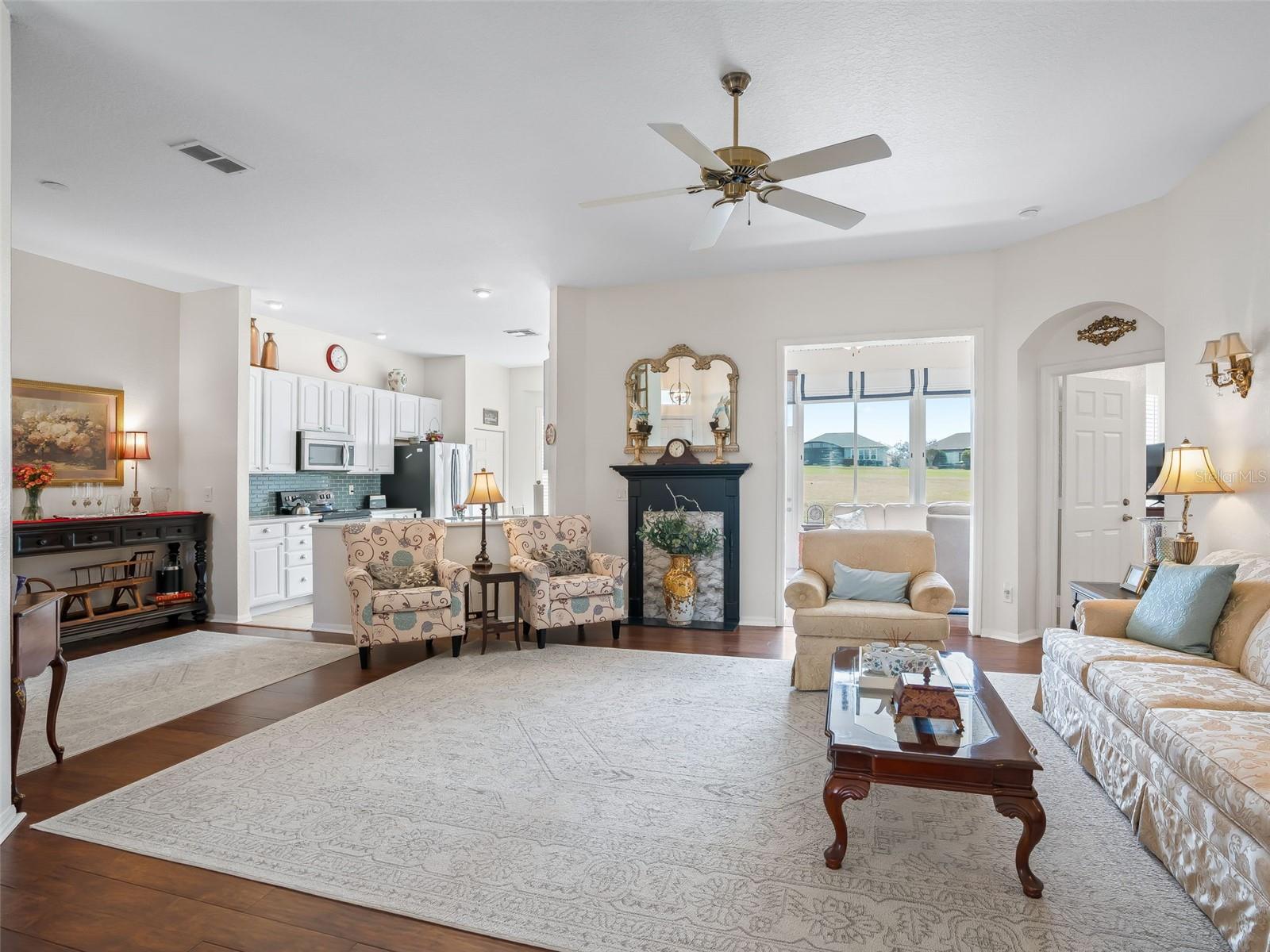 STONECREST - Residential