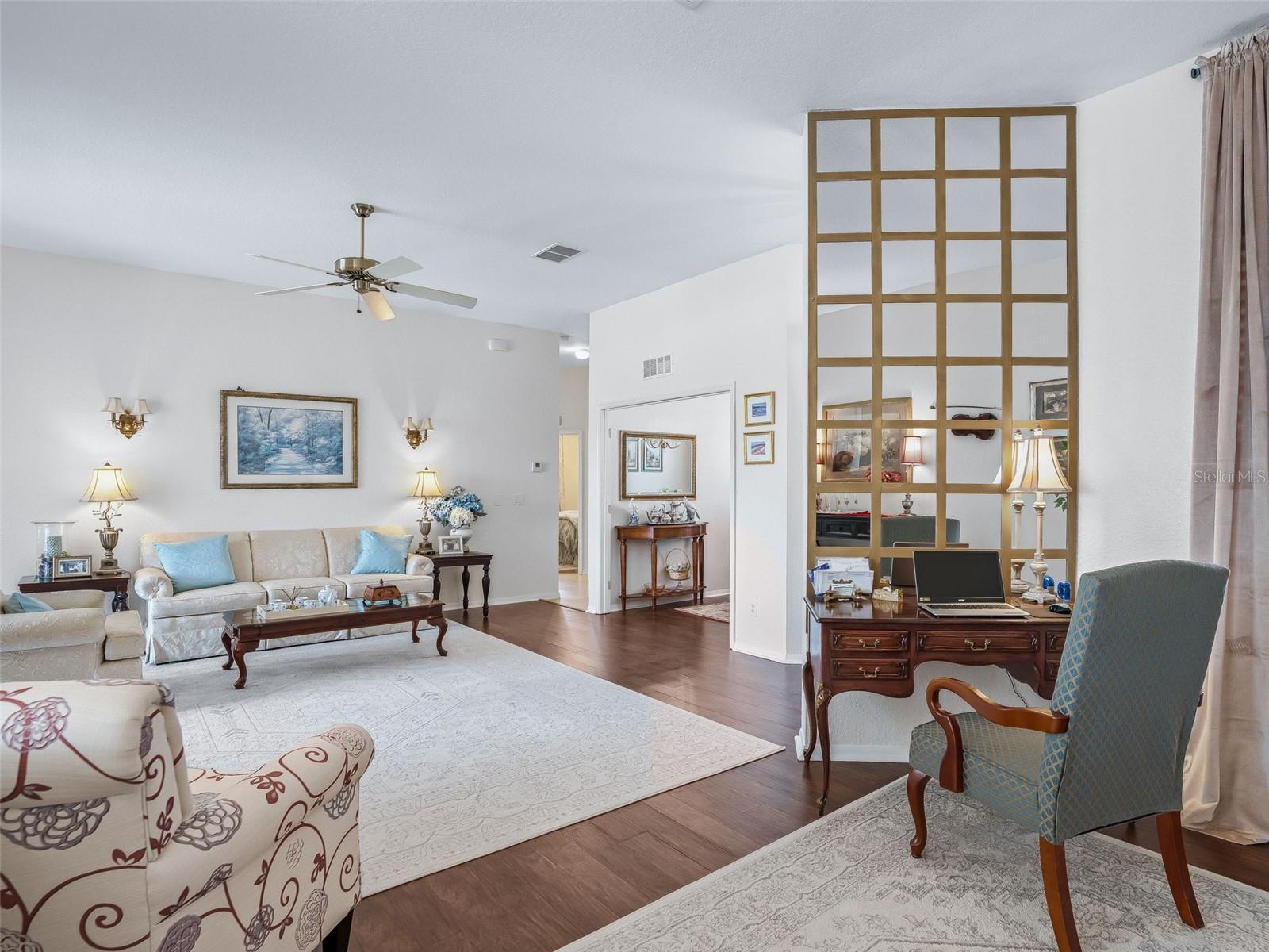 STONECREST - Residential