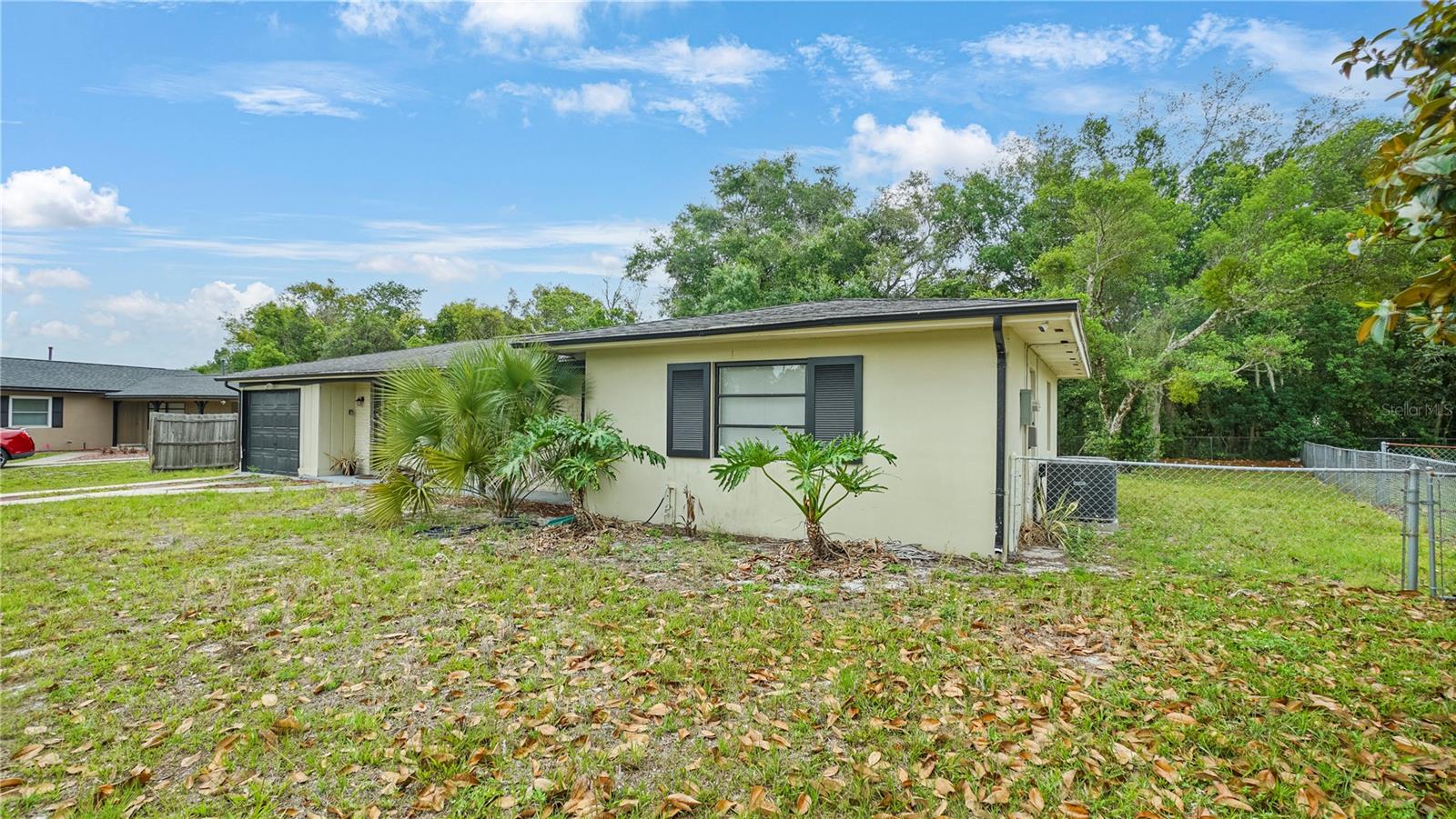 1367 GAINESVILLE DRIVE