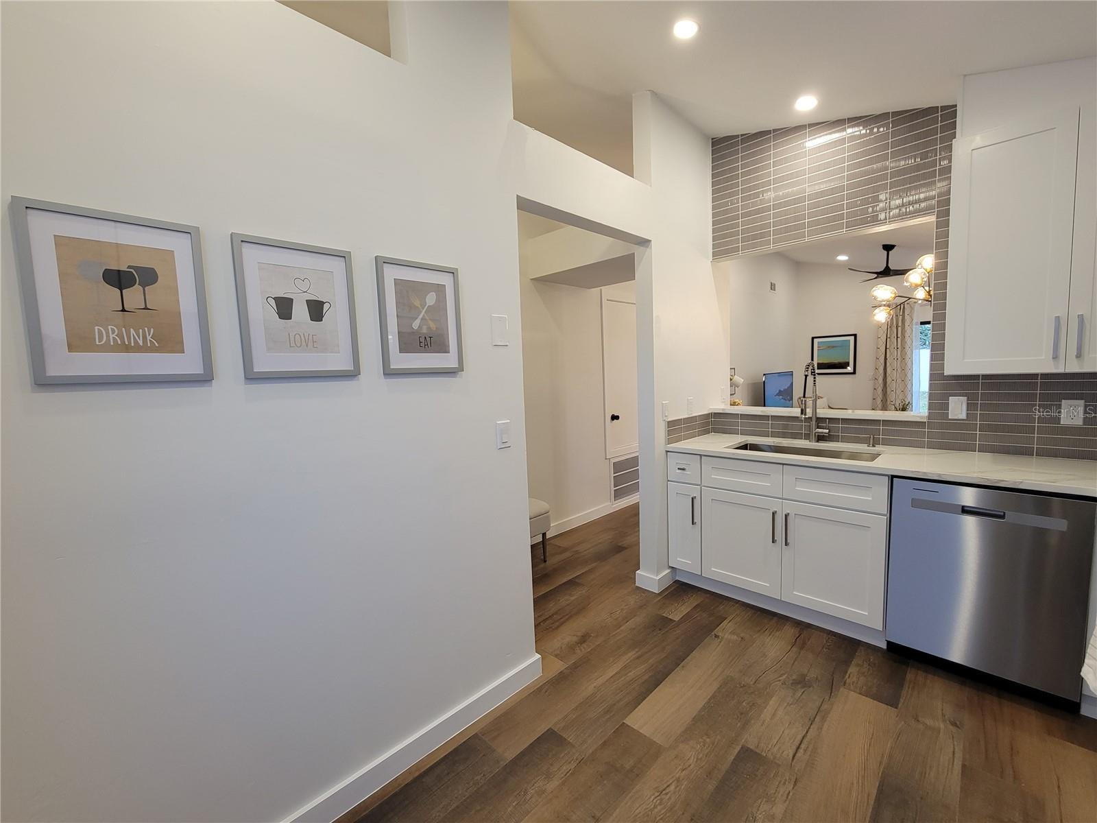 SHERWOOD FOREST - Residential
