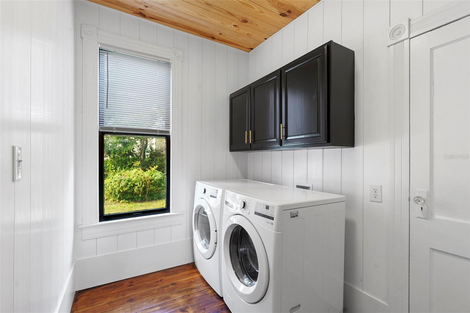 UNIVERSITY PLACE DELAND - Residential