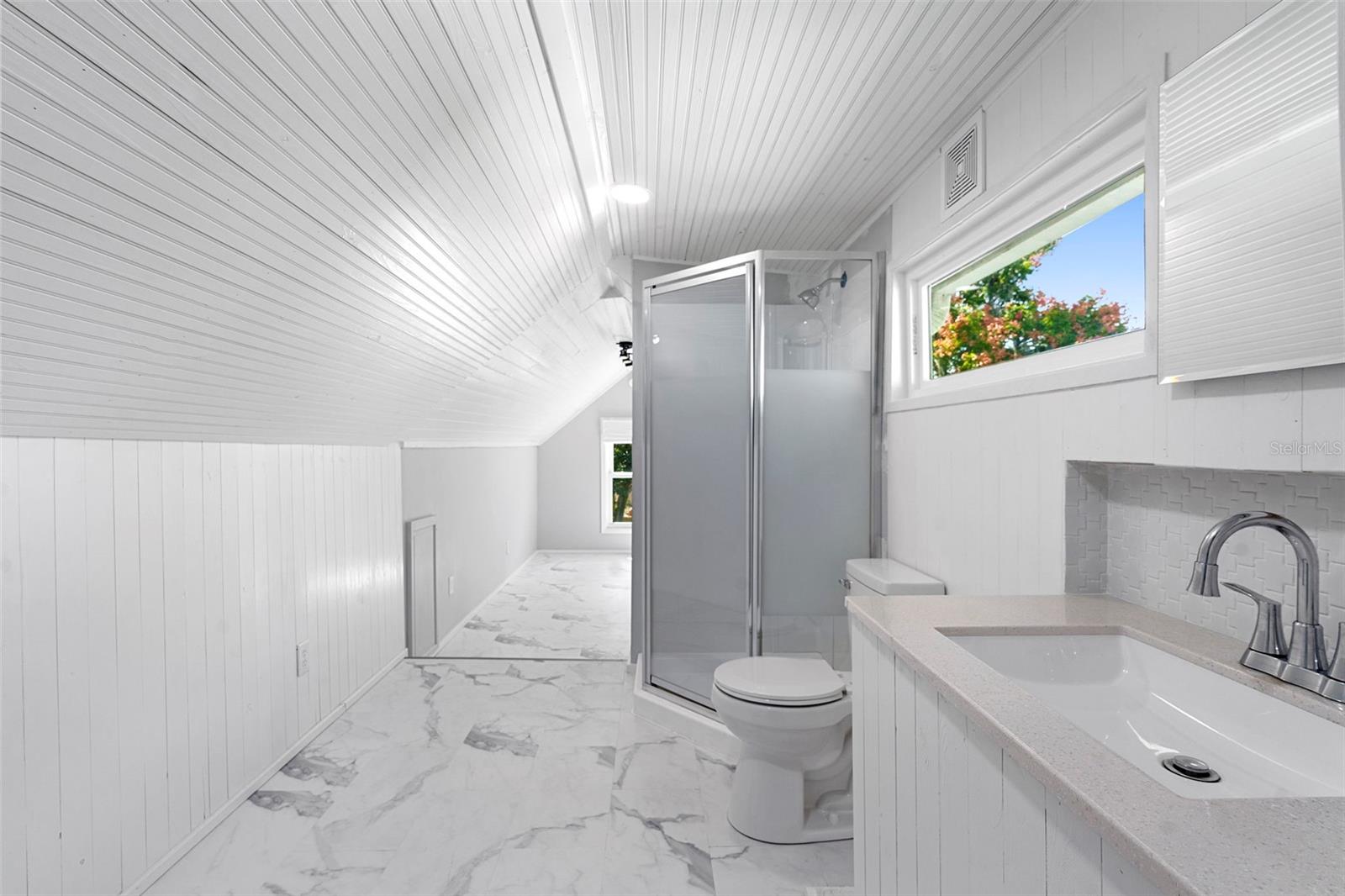 UNIVERSITY PLACE DELAND - Residential