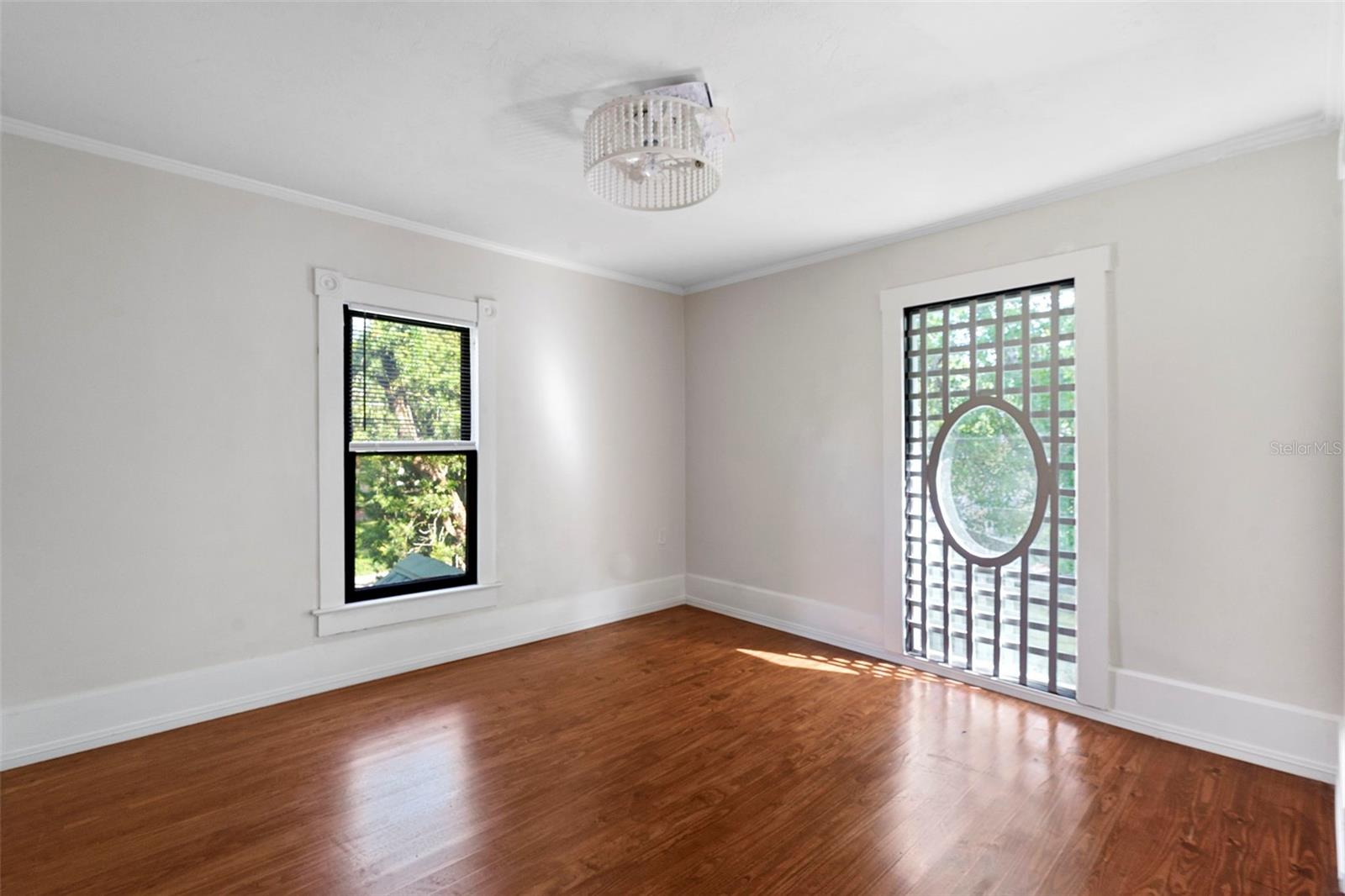 UNIVERSITY PLACE DELAND - Residential