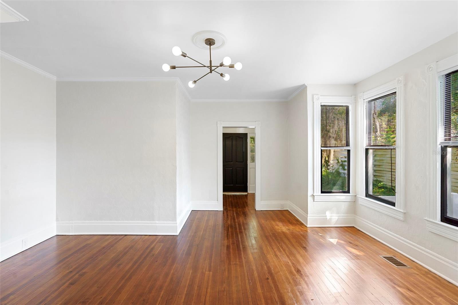 UNIVERSITY PLACE DELAND - Residential