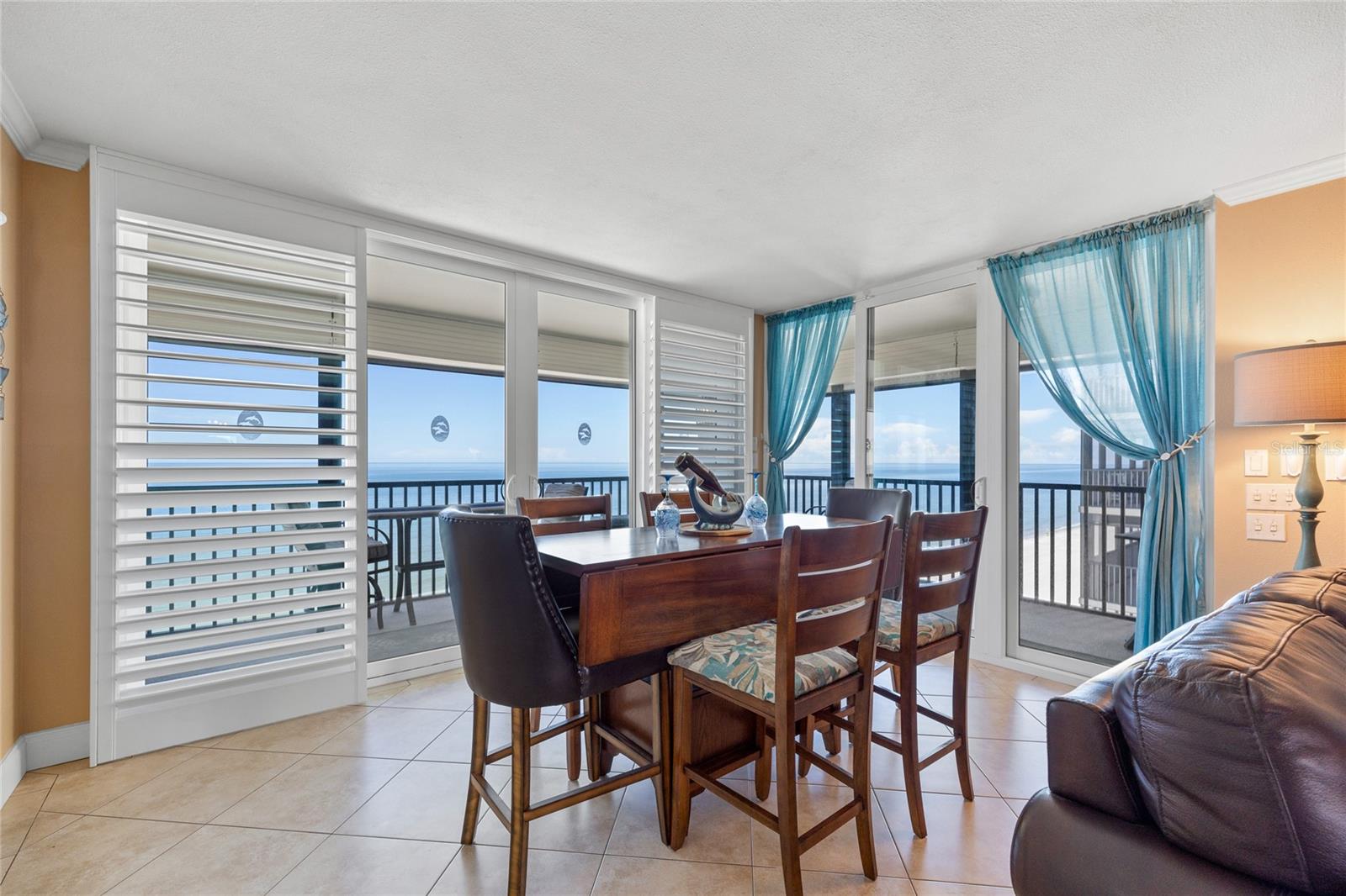 SHORES OF MADEIRA CONDO - Residential
