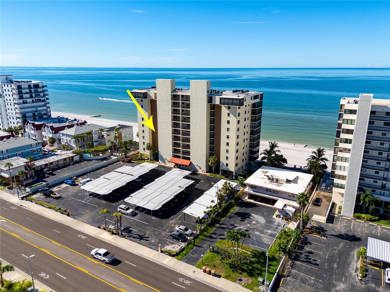 SHORES OF MADEIRA CONDO - Residential