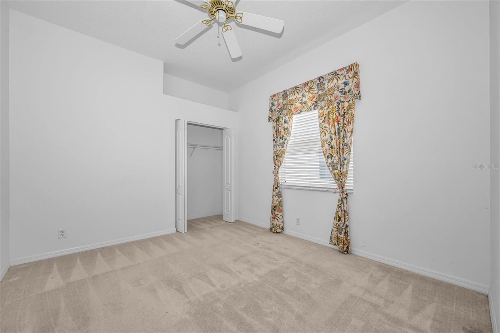 VILLAGES AT FOX HOLLOW PH 04 - Residential