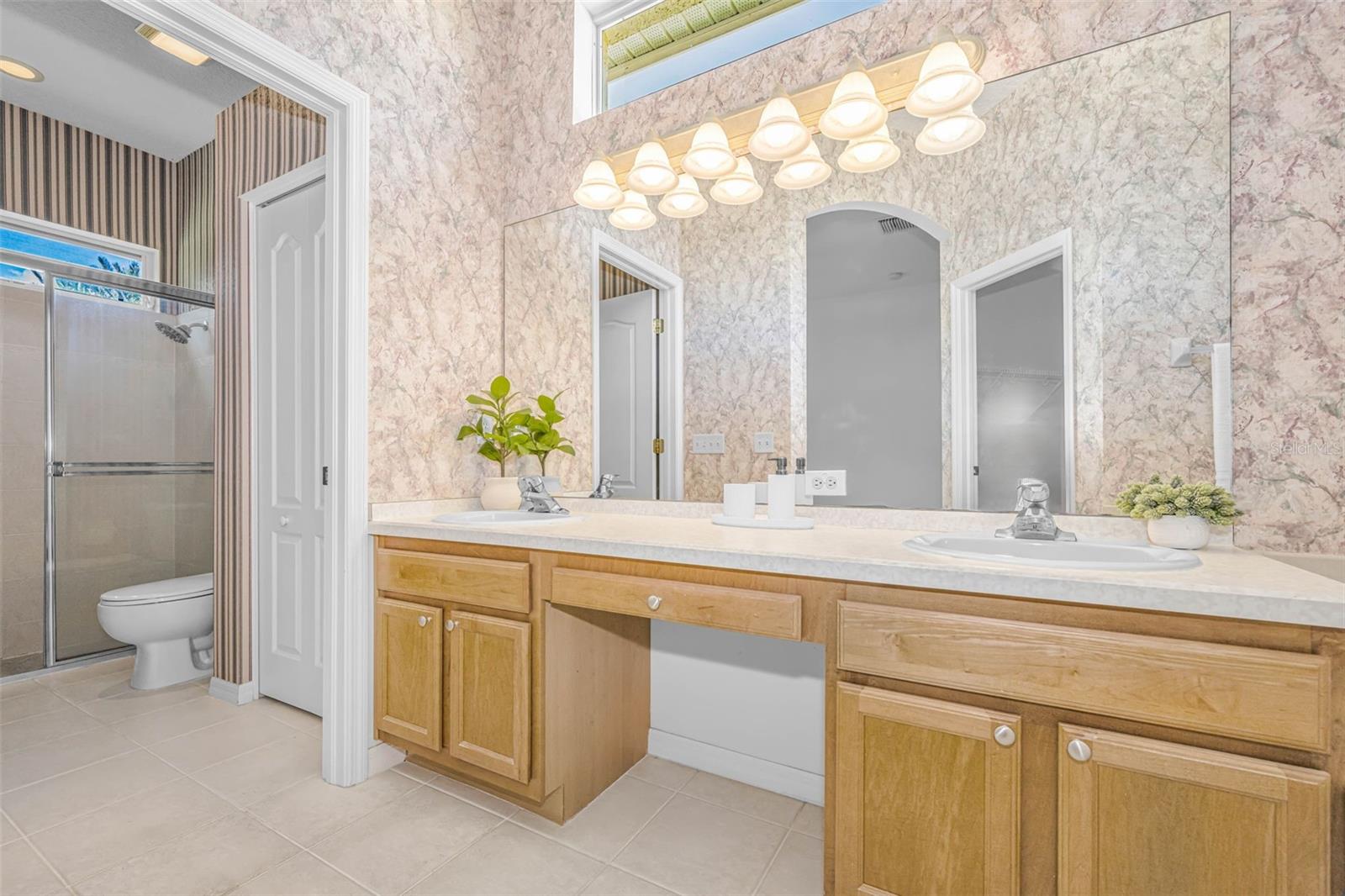 VILLAGES AT FOX HOLLOW PH 04 - Residential