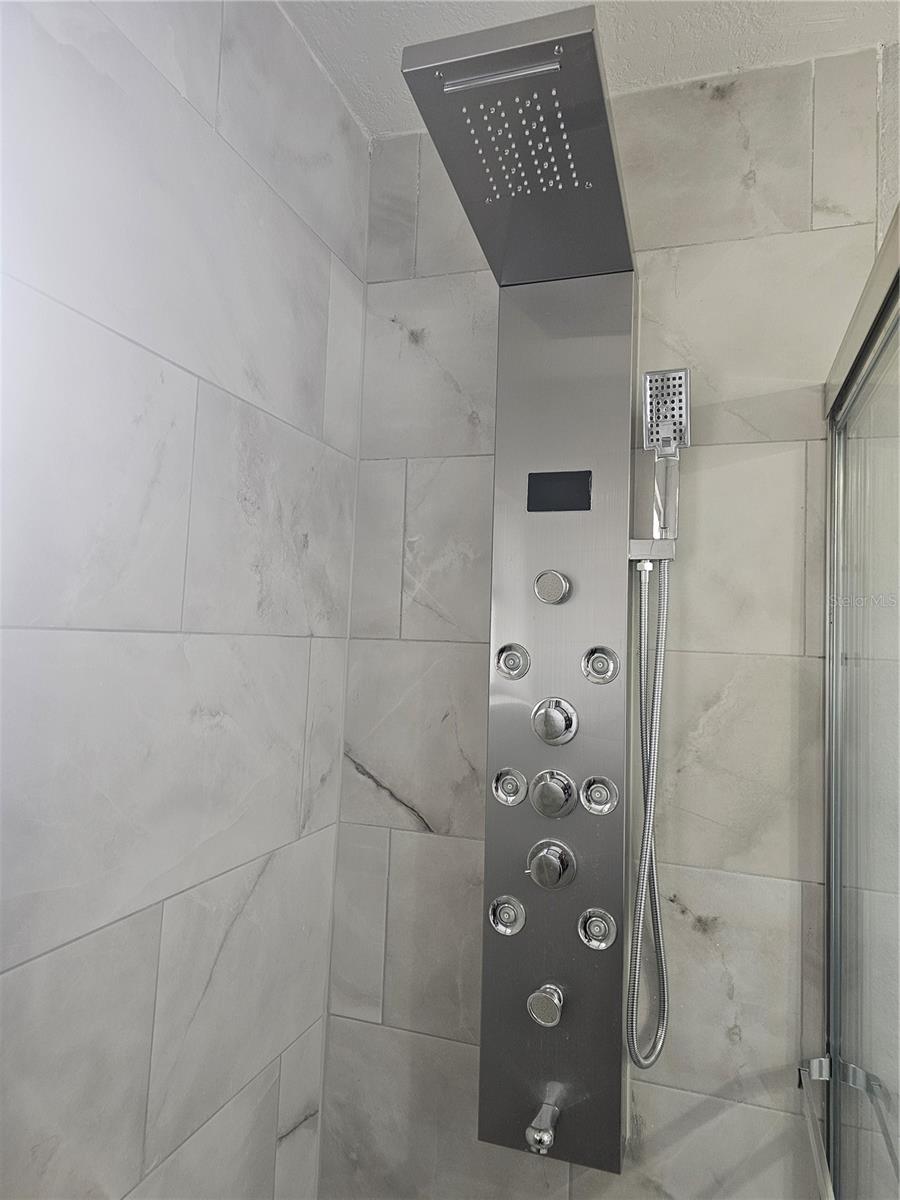 SILVER STAR ESTATES - Residential