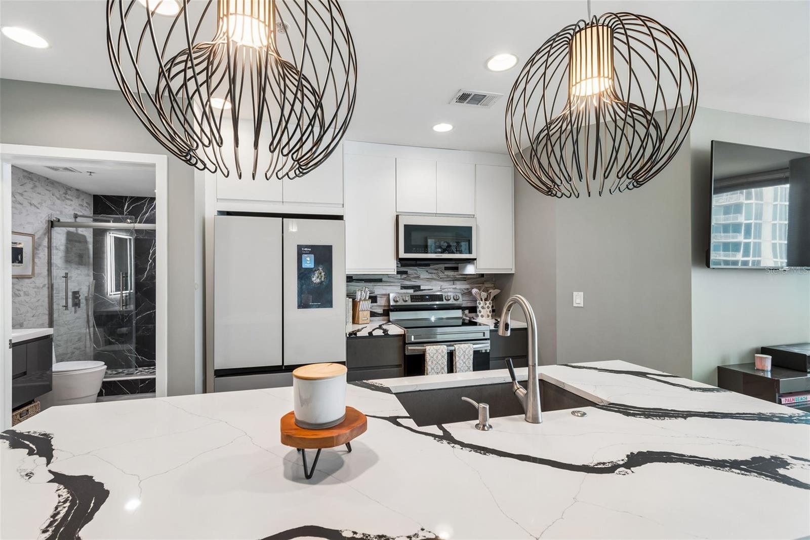 SKYPOINT A CONDO - Residential