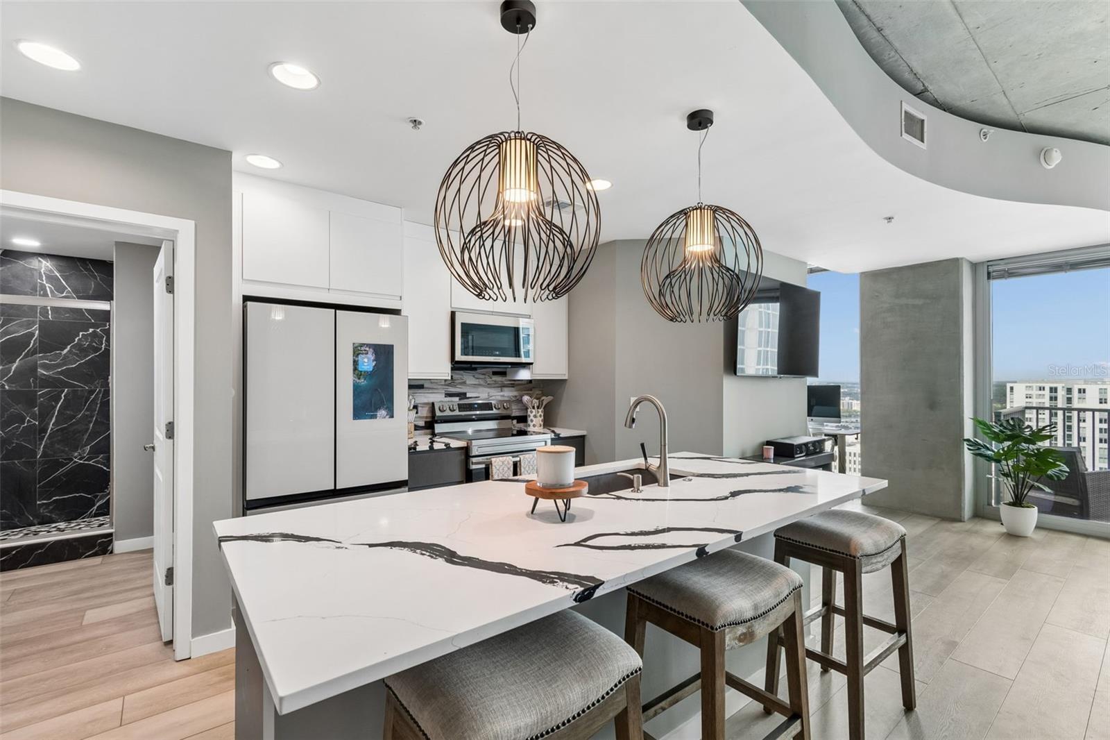 SKYPOINT A CONDO - Residential