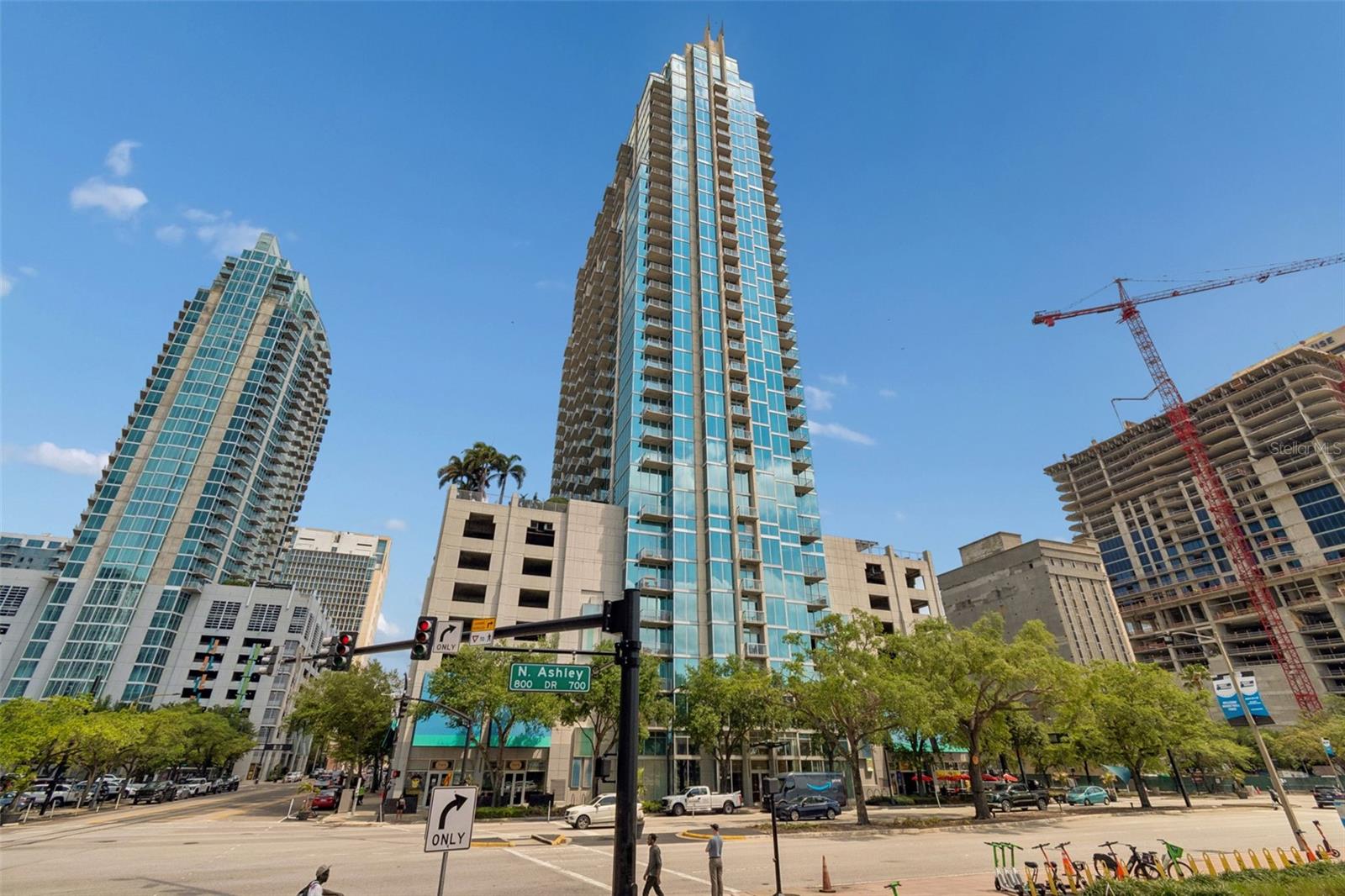 SKYPOINT A CONDO - Residential