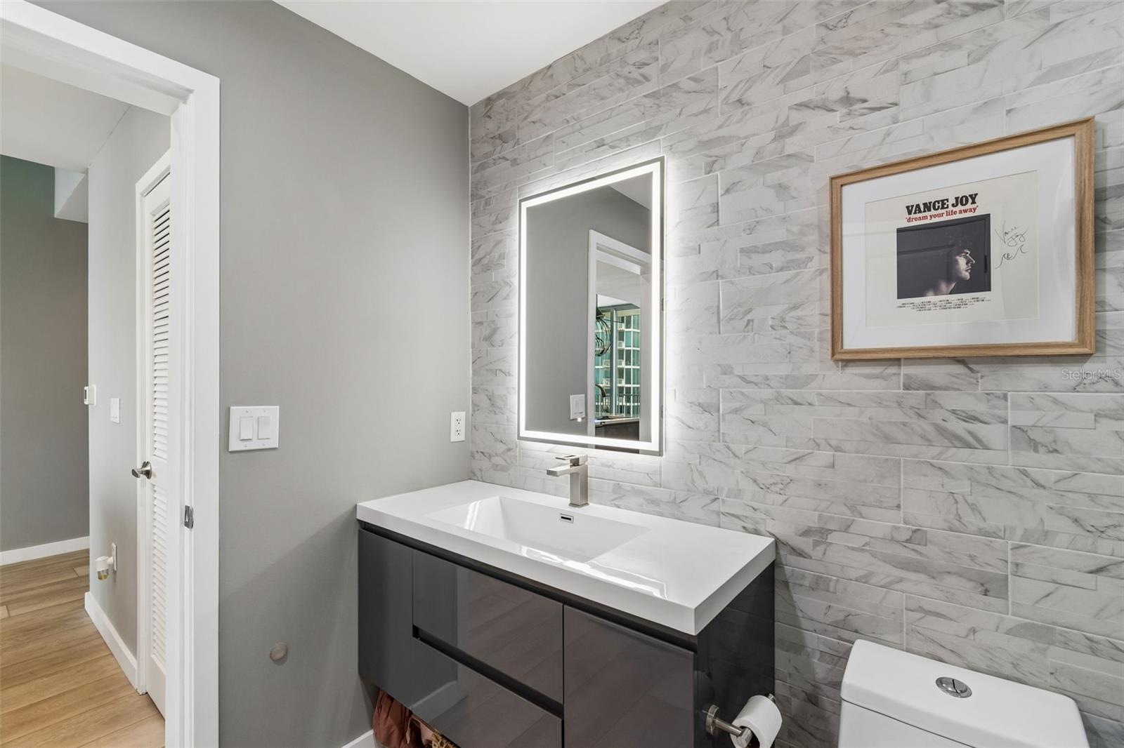 SKYPOINT A CONDO - Residential