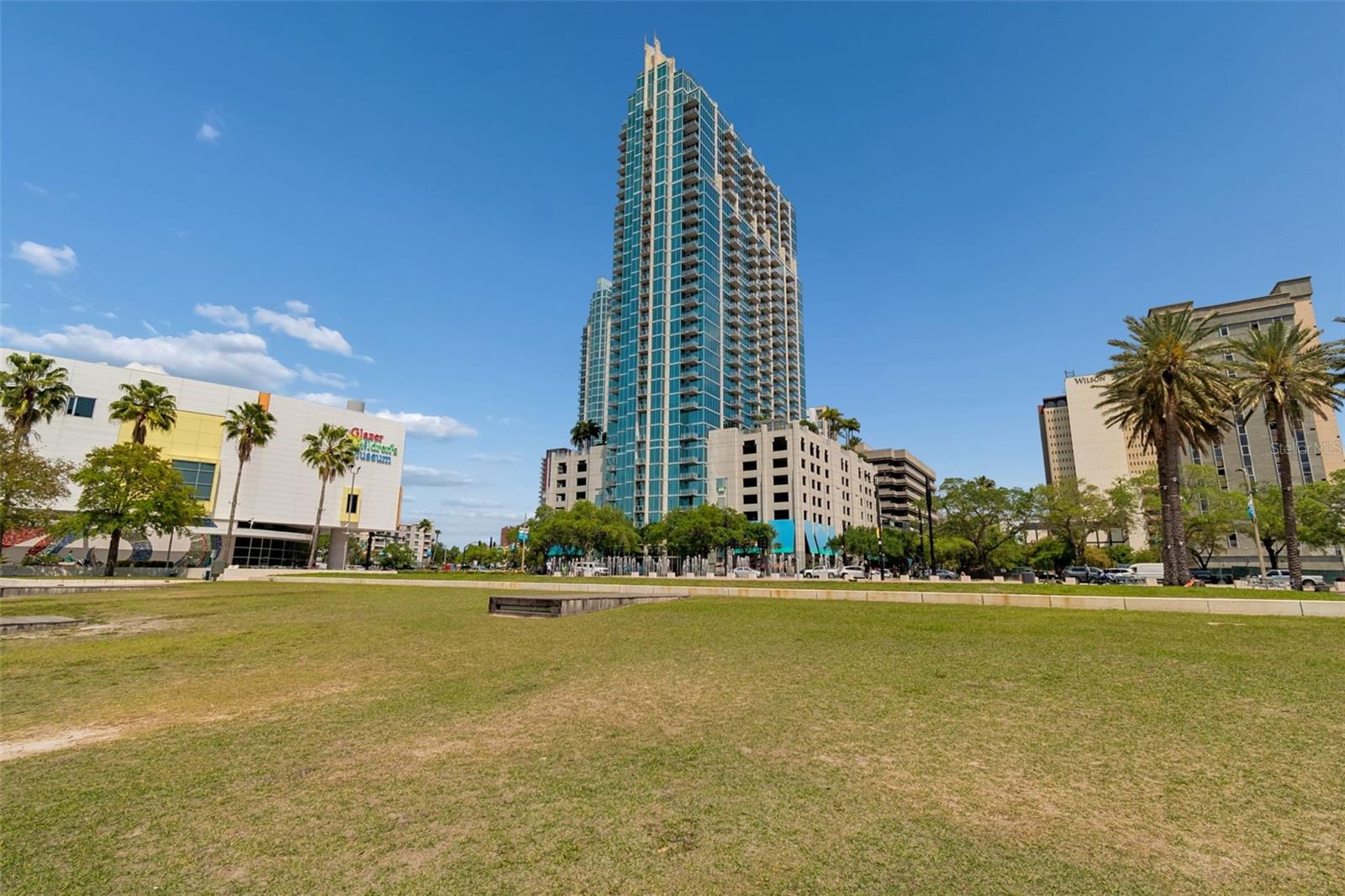 SKYPOINT A CONDO - Residential