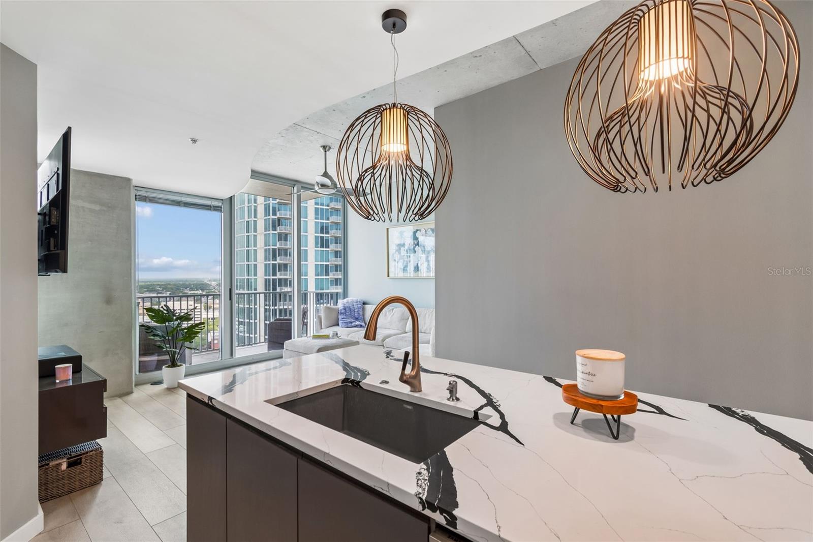 SKYPOINT A CONDO - Residential