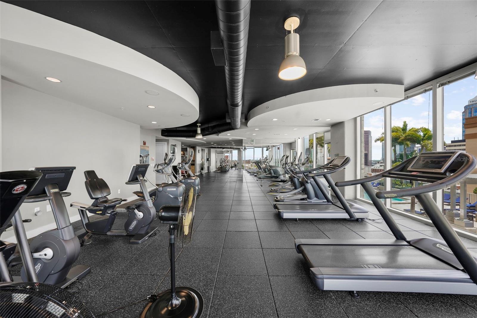 SKYPOINT A CONDO - Residential