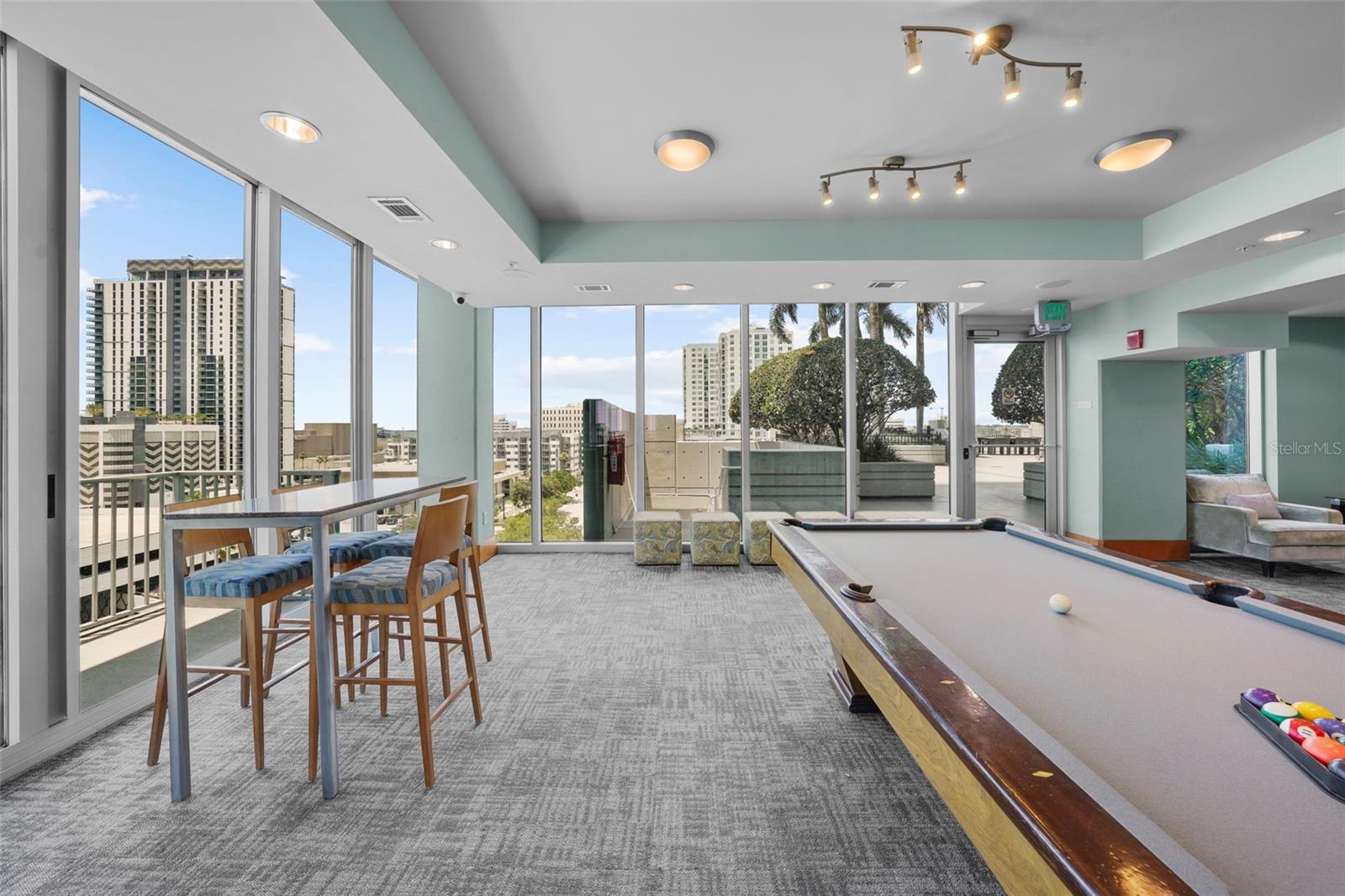 SKYPOINT A CONDO - Residential