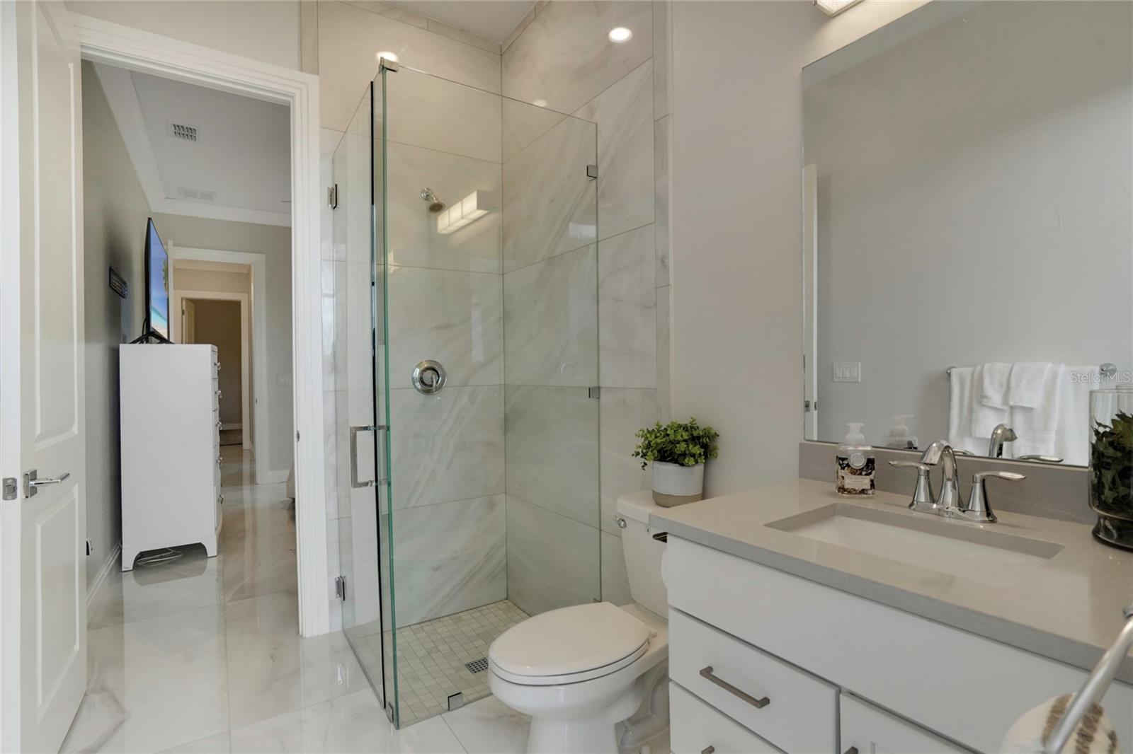 LORRAINE LAKES PH I - Residential