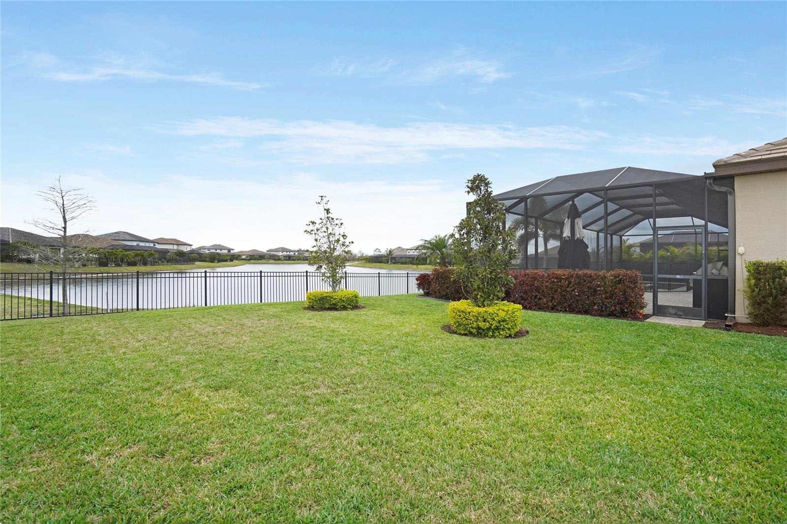 LORRAINE LAKES PH I - Residential