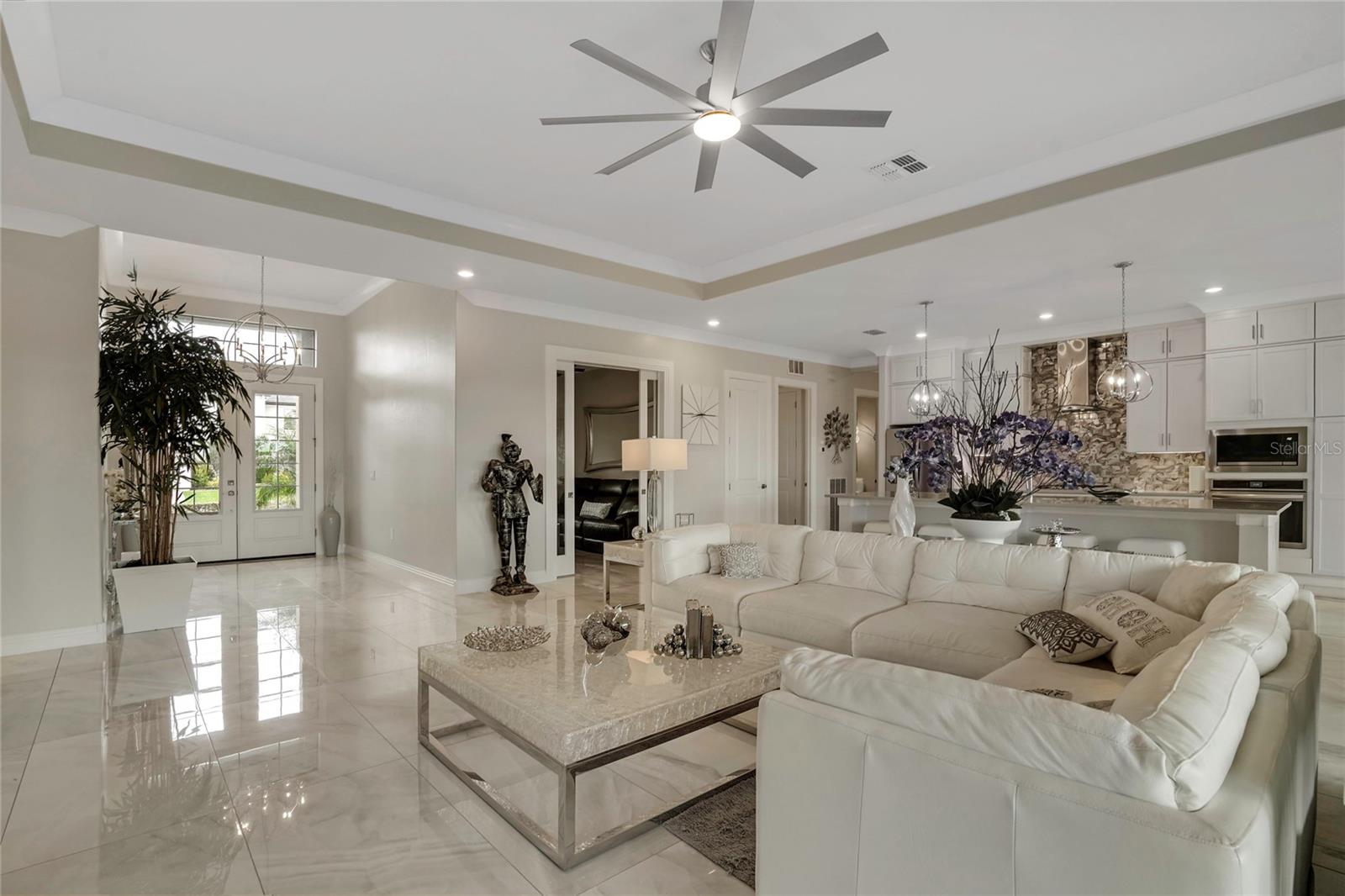 LORRAINE LAKES PH I - Residential