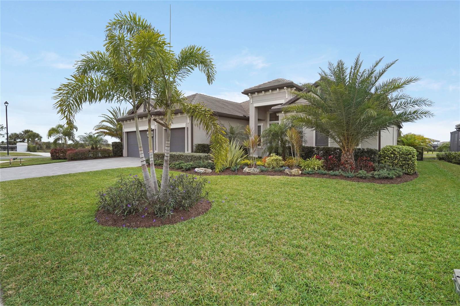 LORRAINE LAKES PH I - Residential