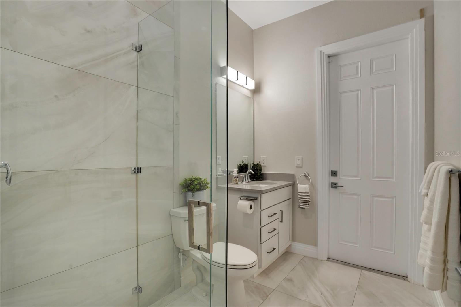 LORRAINE LAKES PH I - Residential