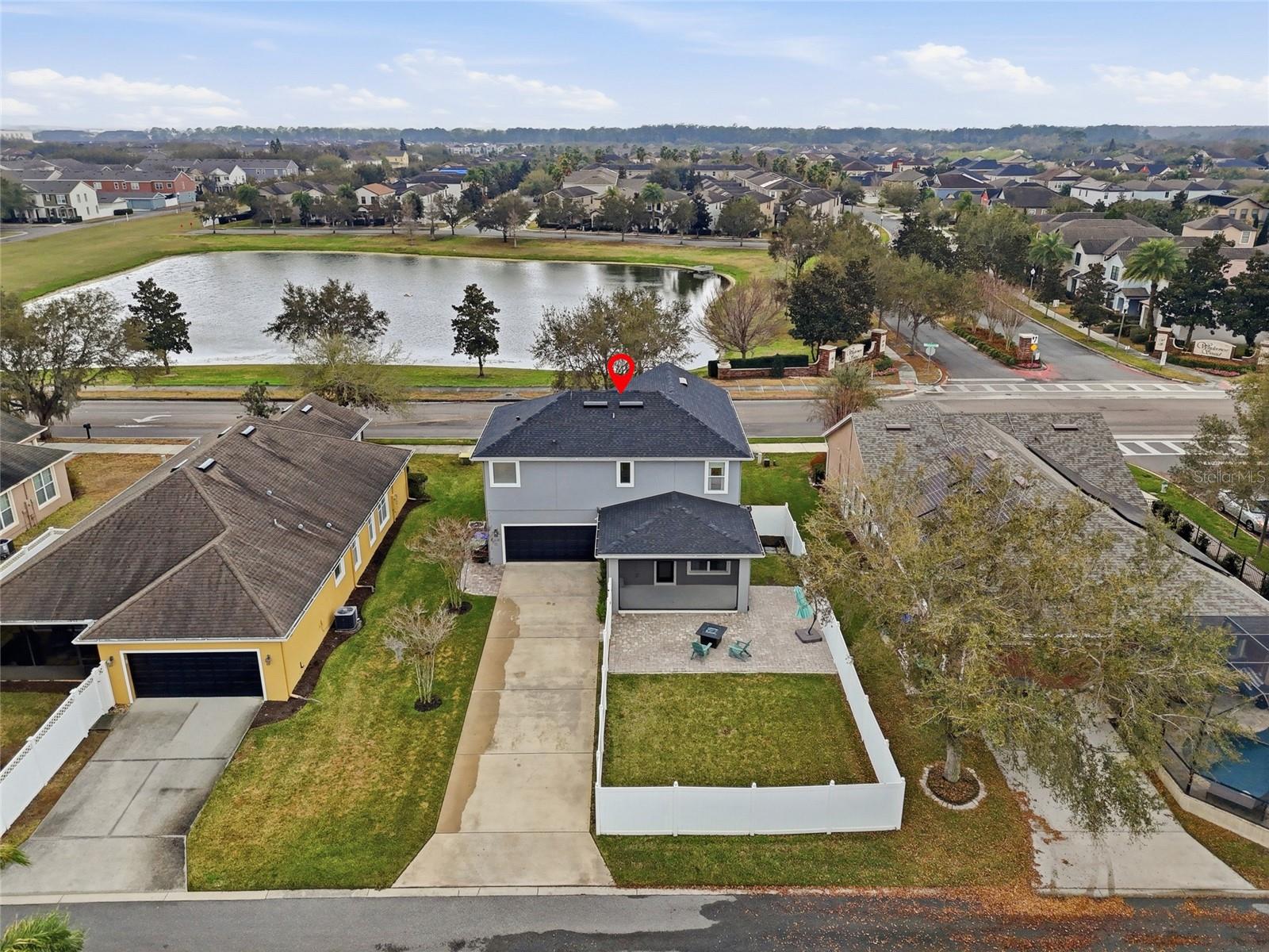 LAKES/WINDERMERE - Residential