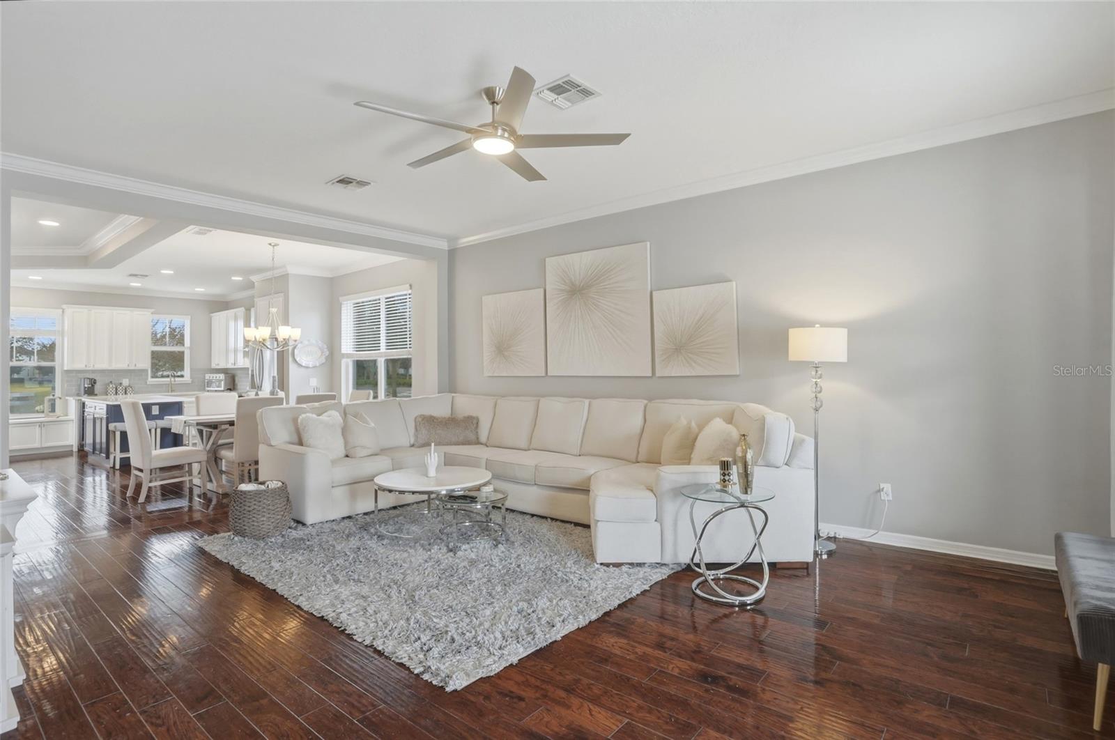 LAKES/WINDERMERE - Residential