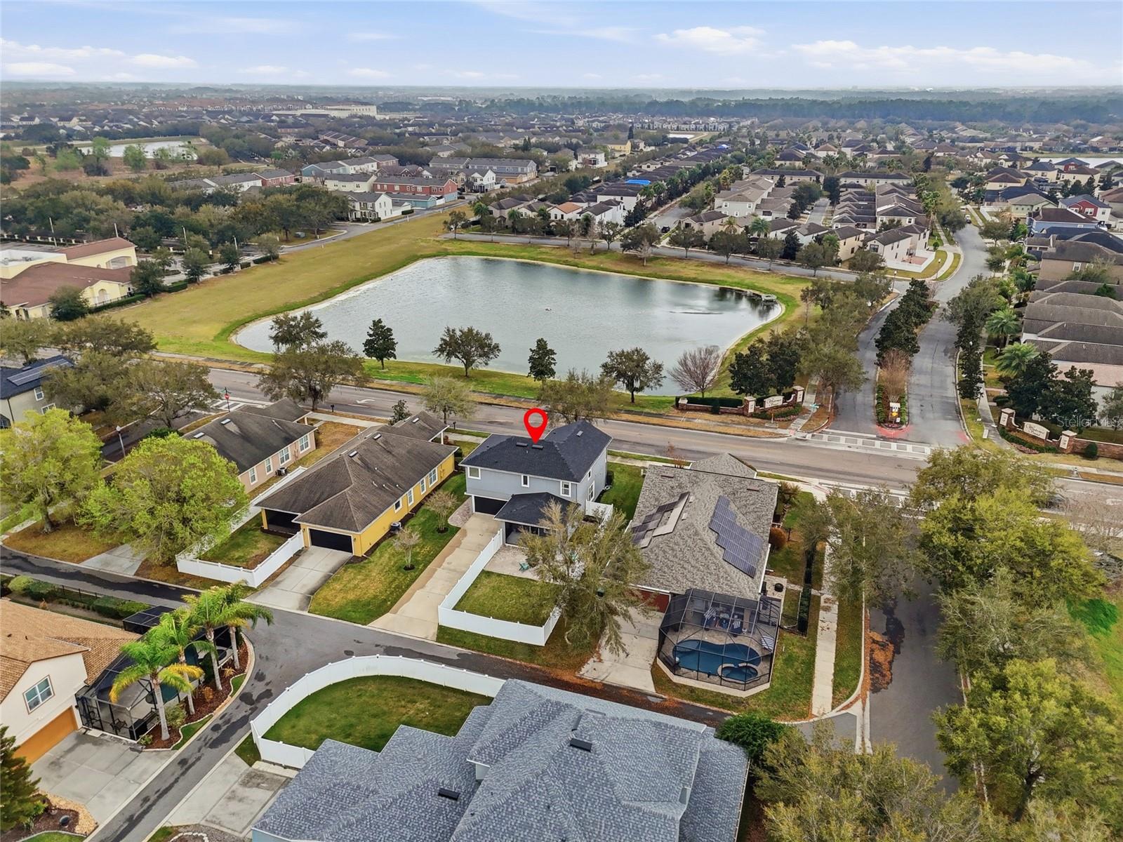 LAKES/WINDERMERE - Residential