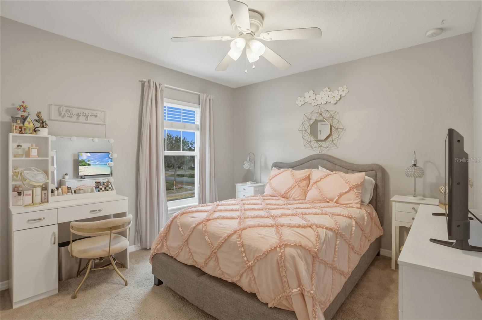 LAKES/WINDERMERE - Residential