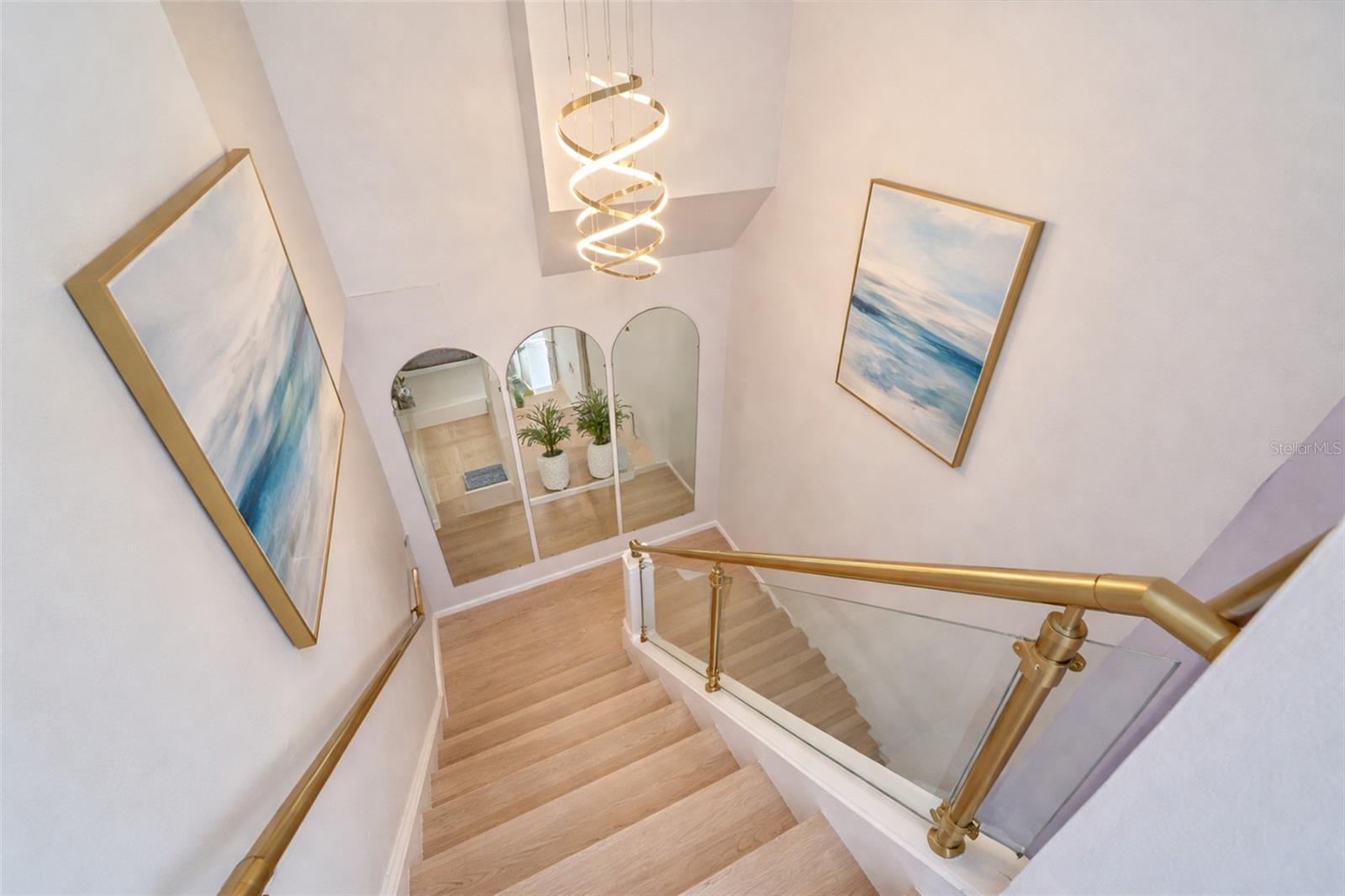 BAY OAKS - Residential