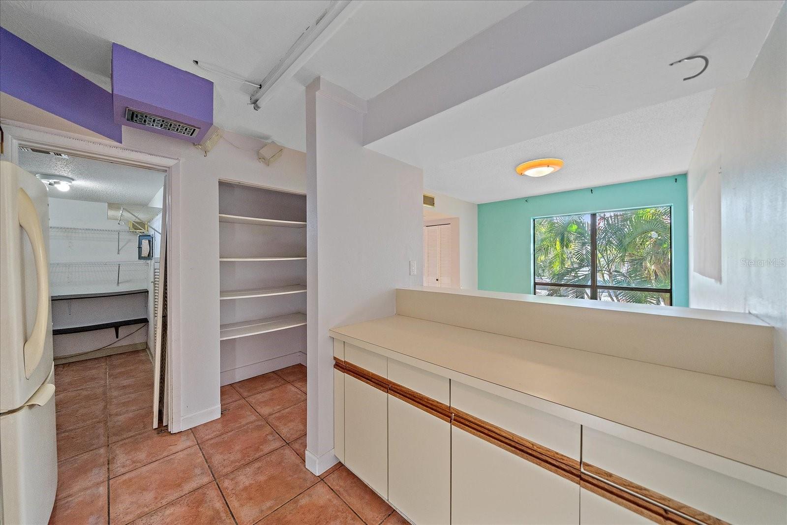 BAY OAKS - Residential