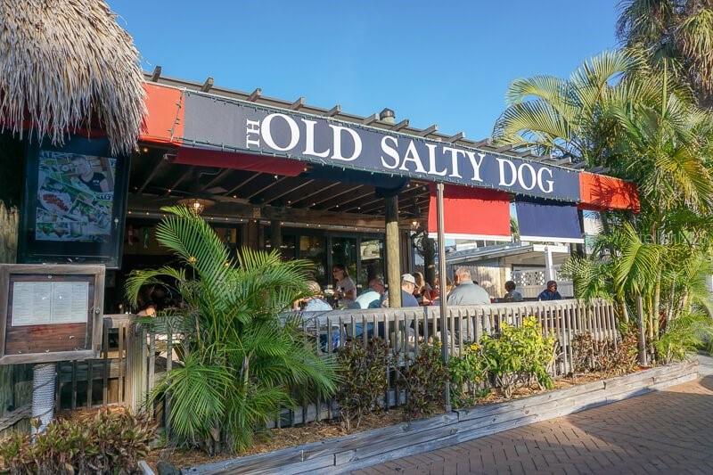 BAY OAKS - Residential