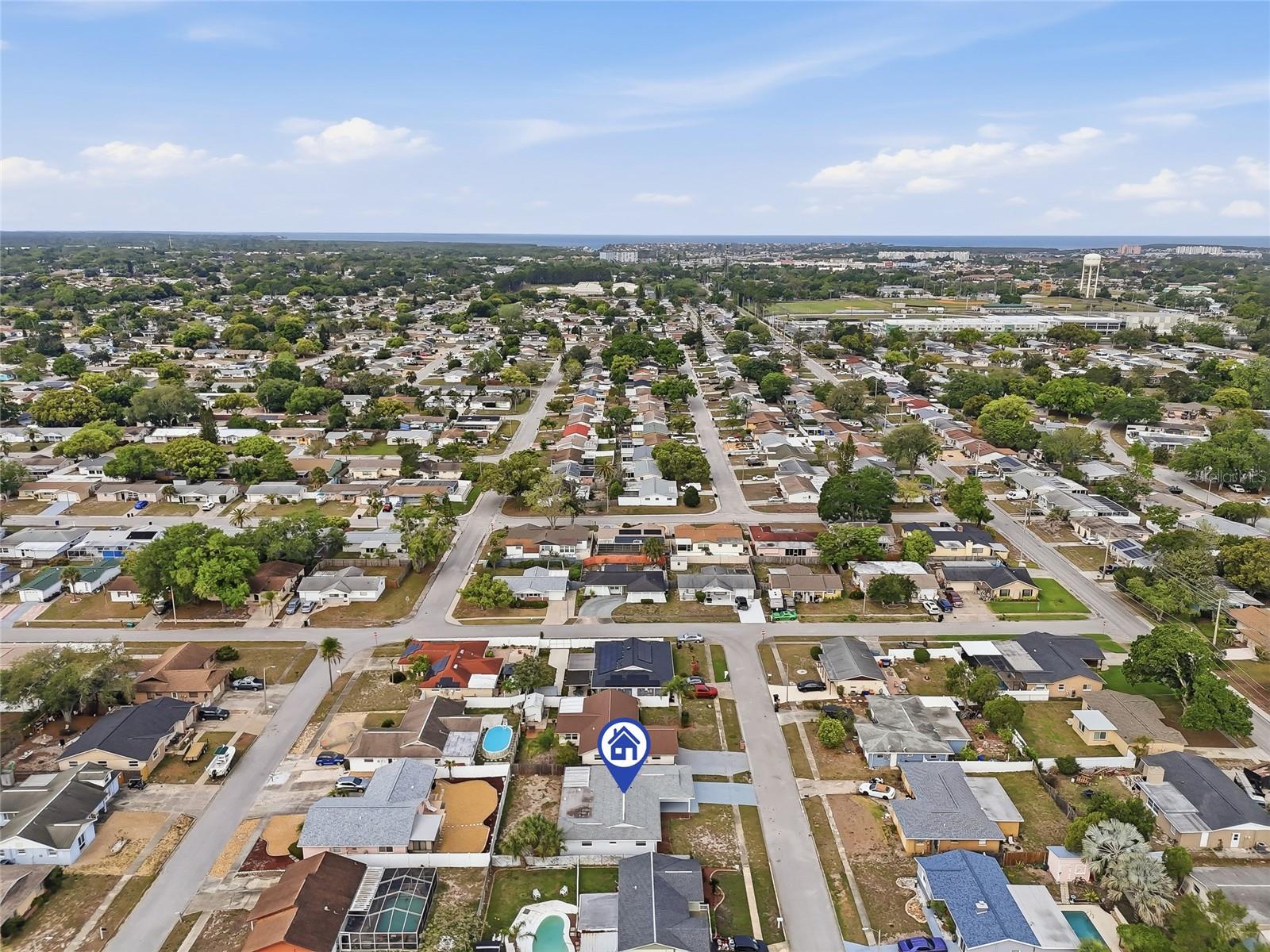 HOLIDAY GARDEN ESTAT - Residential