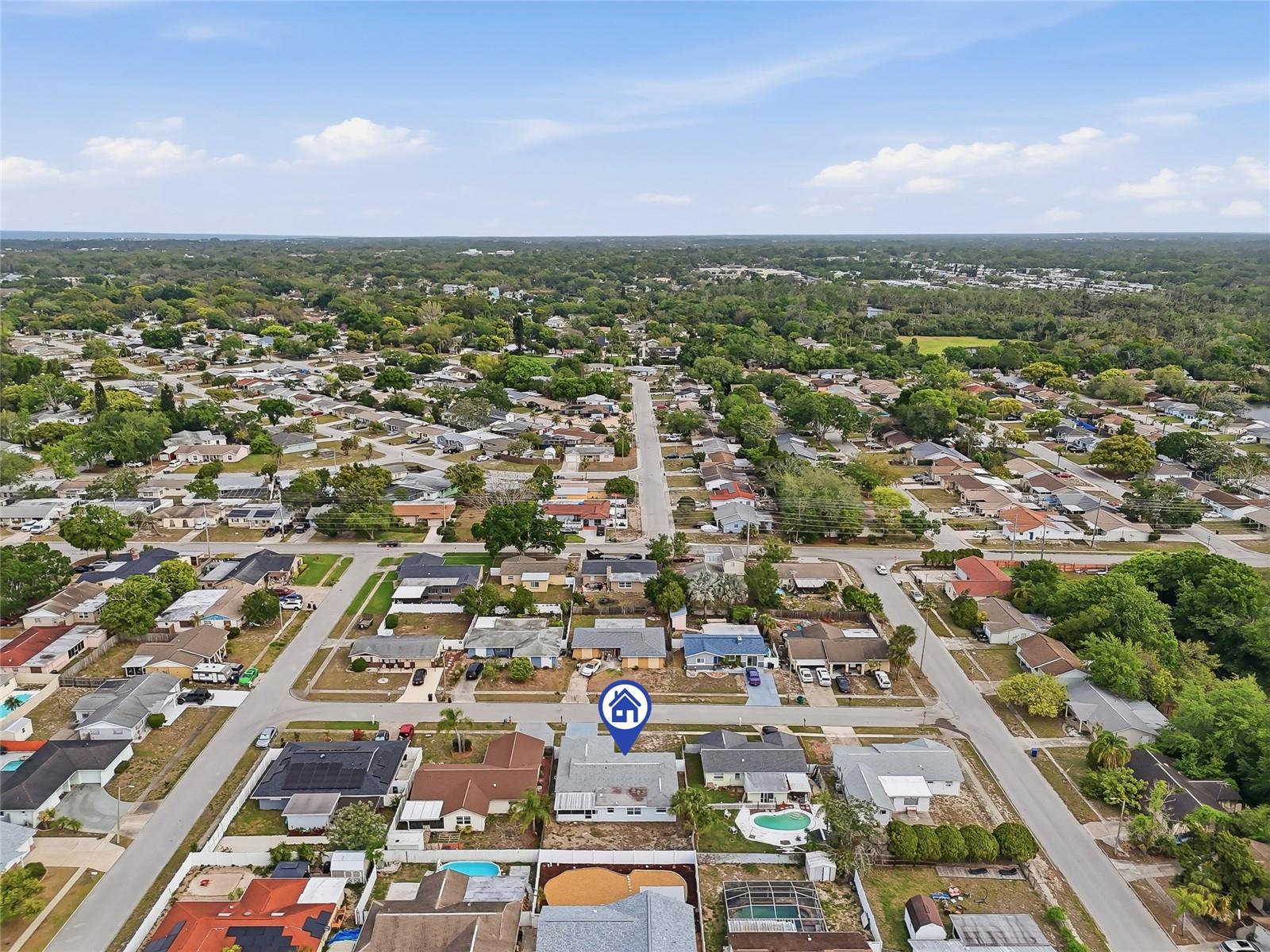 HOLIDAY GARDEN ESTAT - Residential